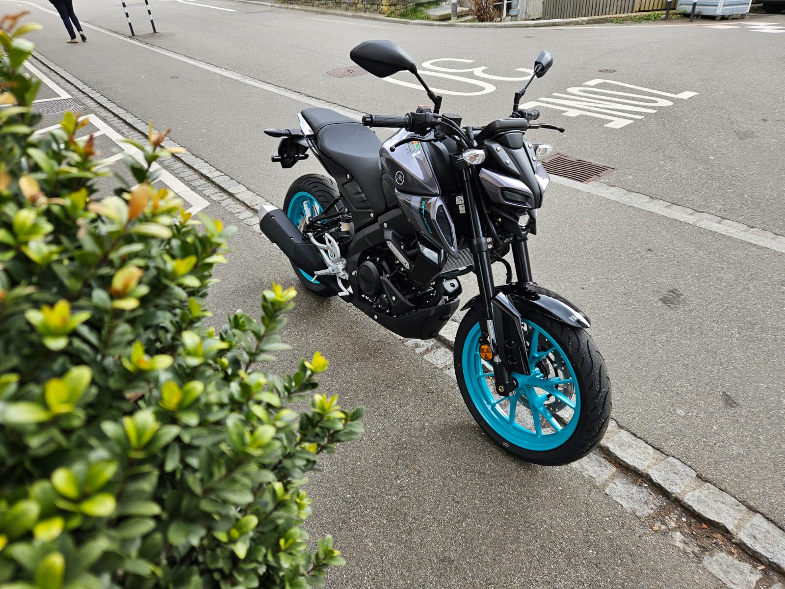 YAMAHA MT-125 ABS Modell 2024-showroom-element-3