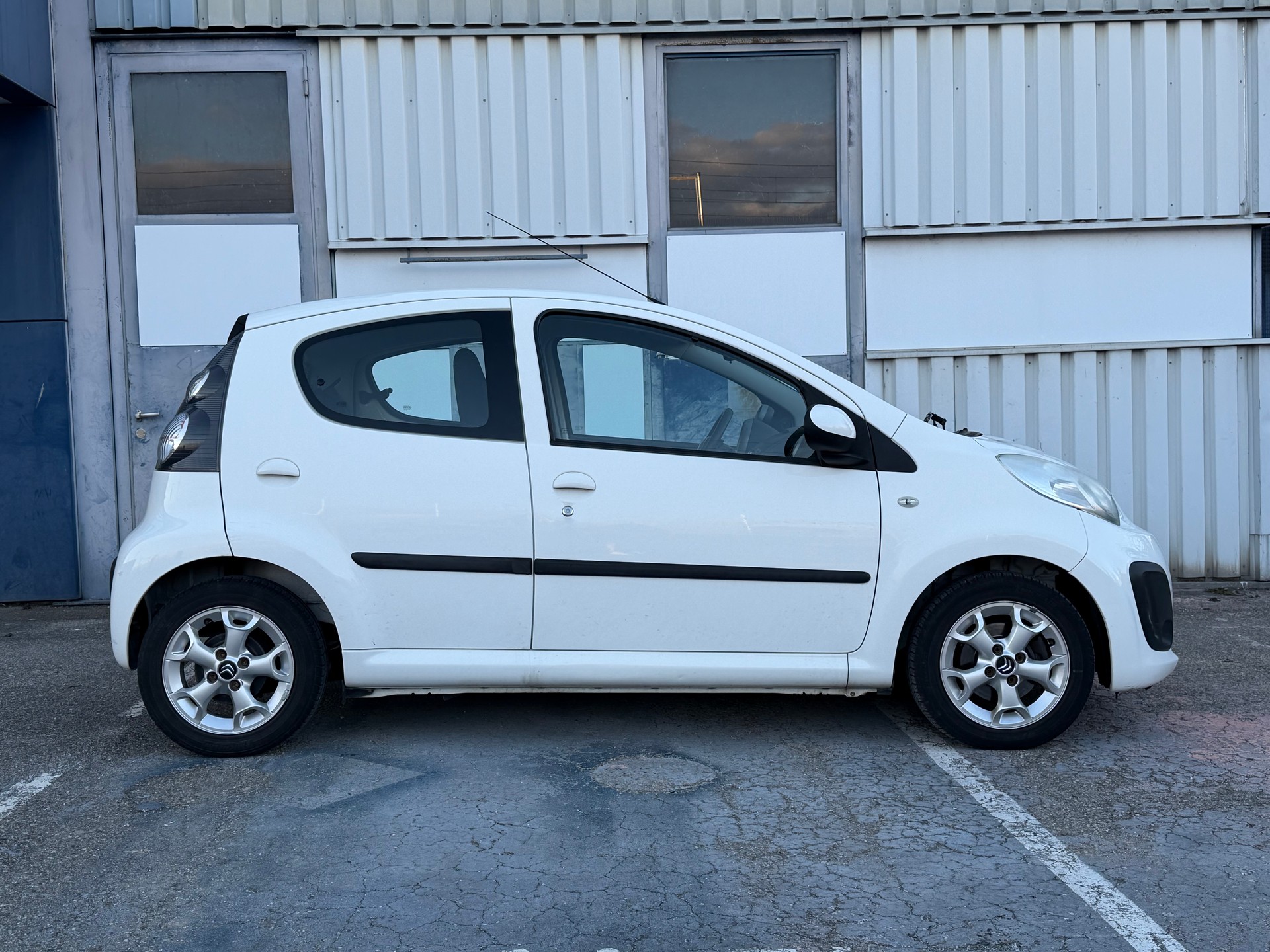 CITROEN C1 1.0i Séduction-showroom-element-1