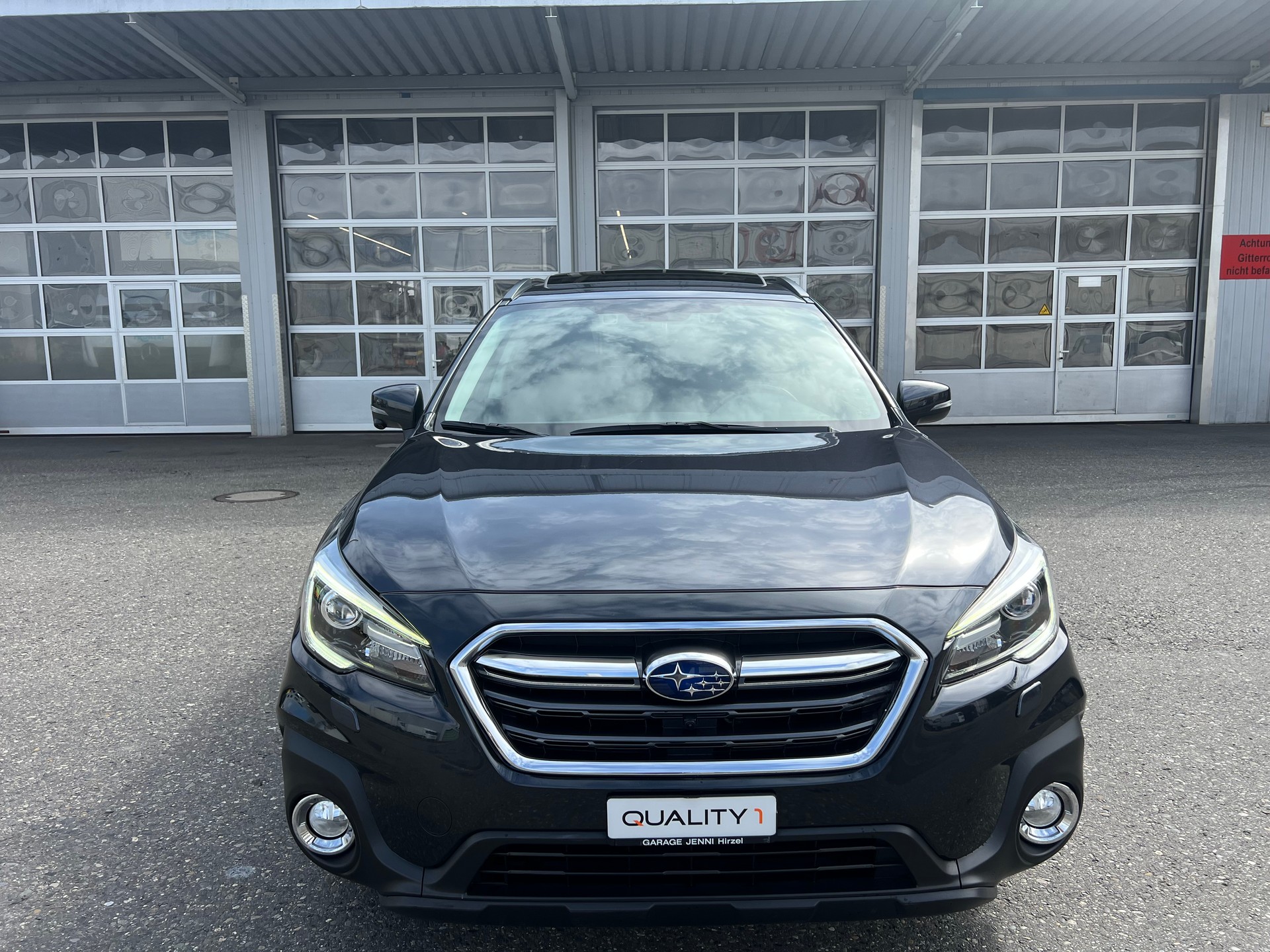 SUBARU Outback 2.5i Swiss AWD Lineartronic