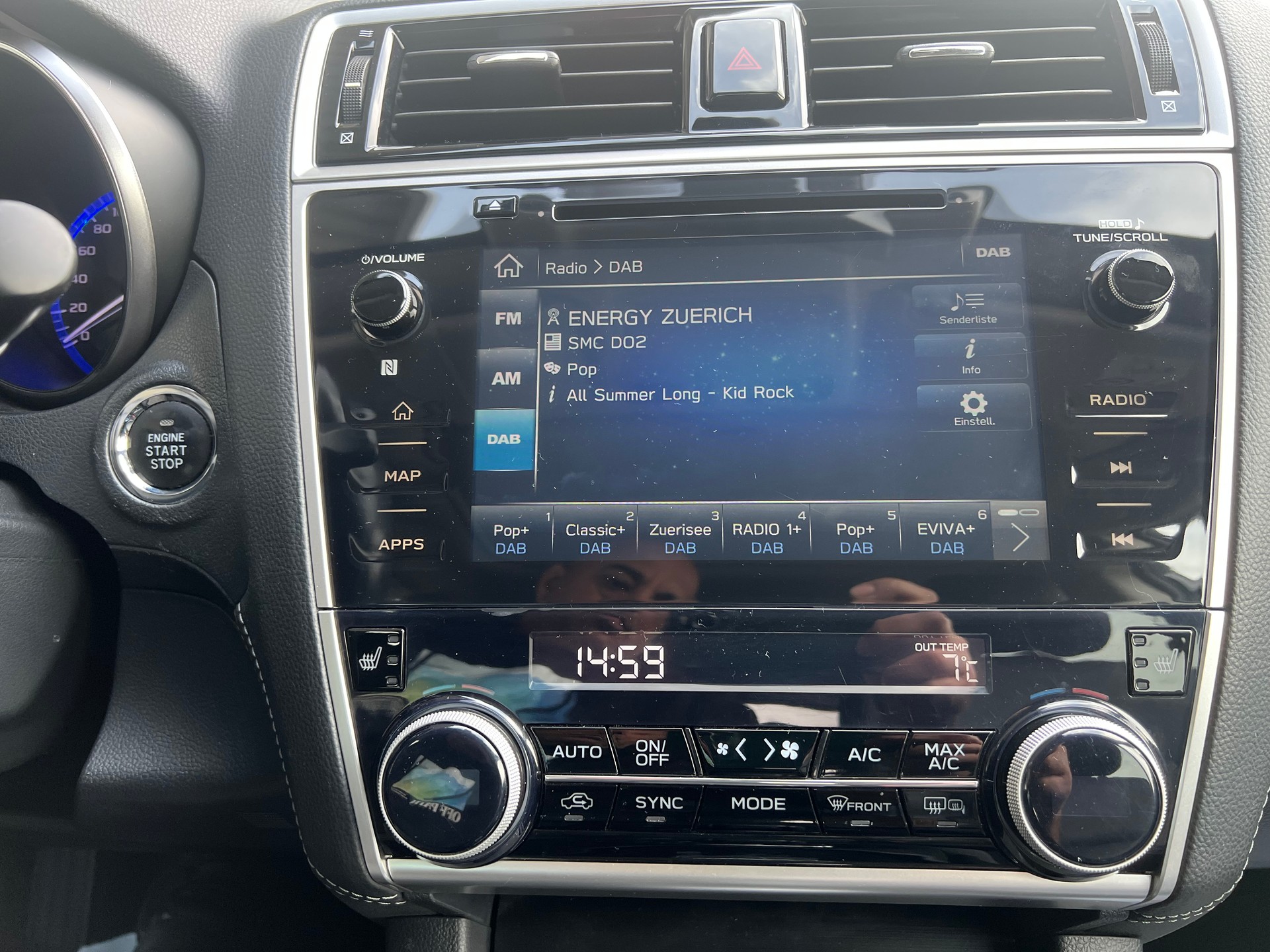 SUBARU Outback 2.5i Swiss AWD Lineartronic-image-17