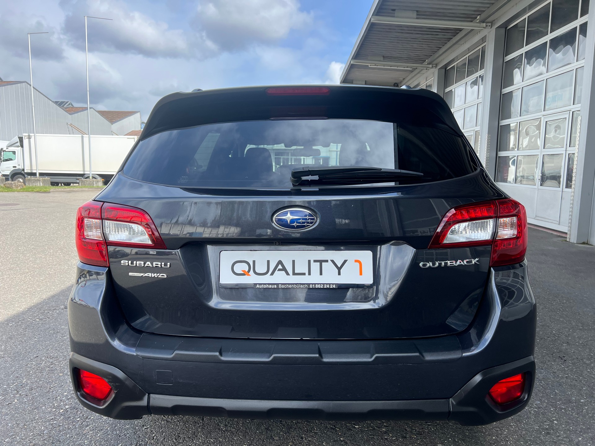 SUBARU Outback 2.5i Swiss AWD Lineartronic-image-7
