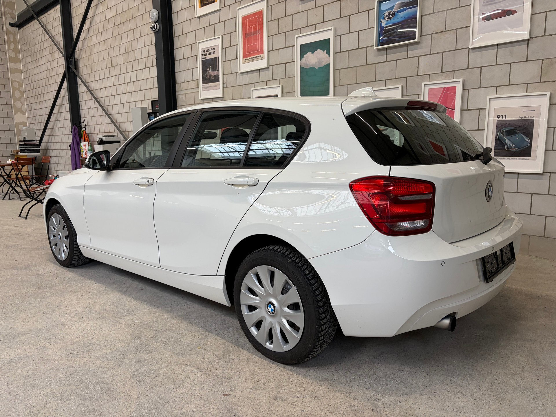 BMW 114i Business-image-2