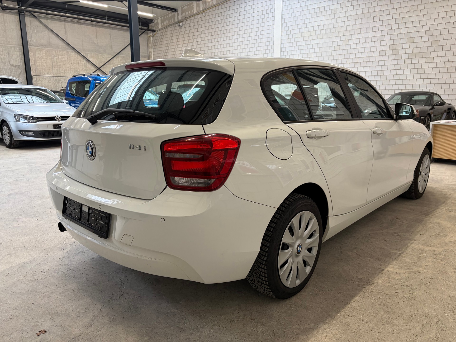 BMW 114i Business-image-3
