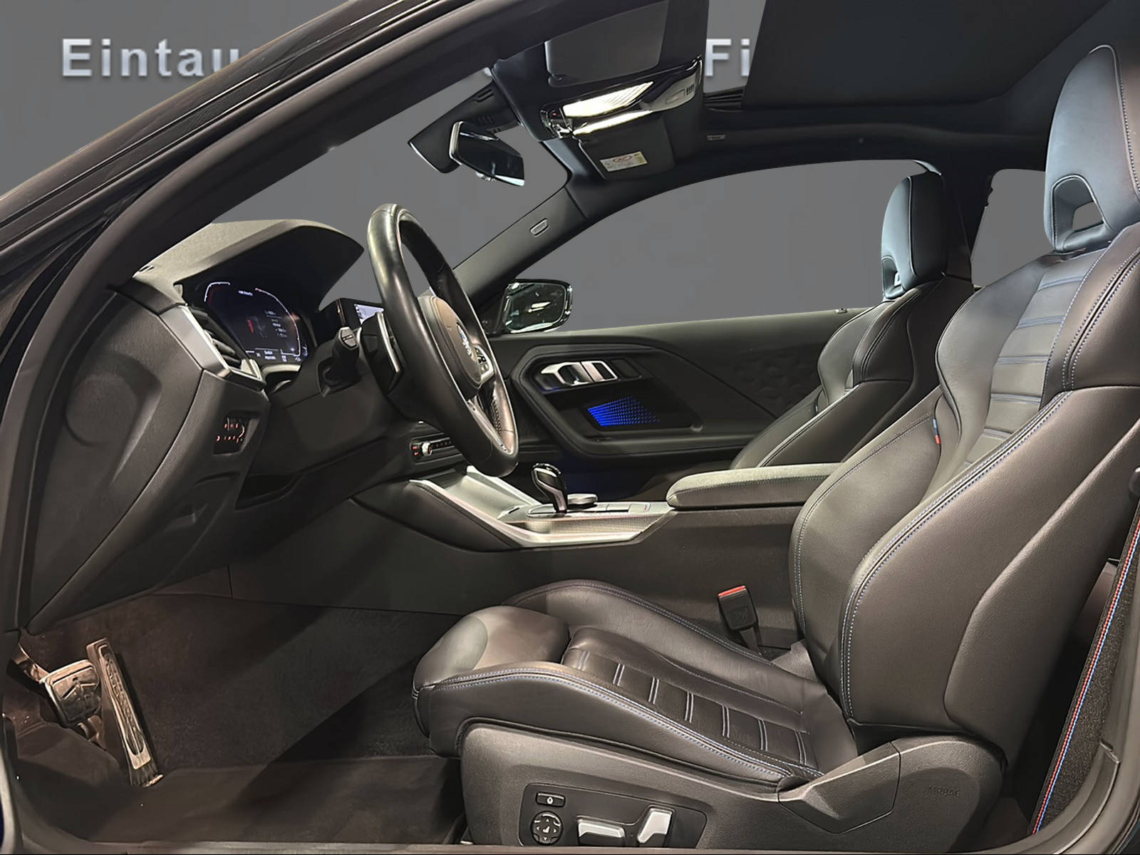 BMW M240i xDrive Steptronic-image-9