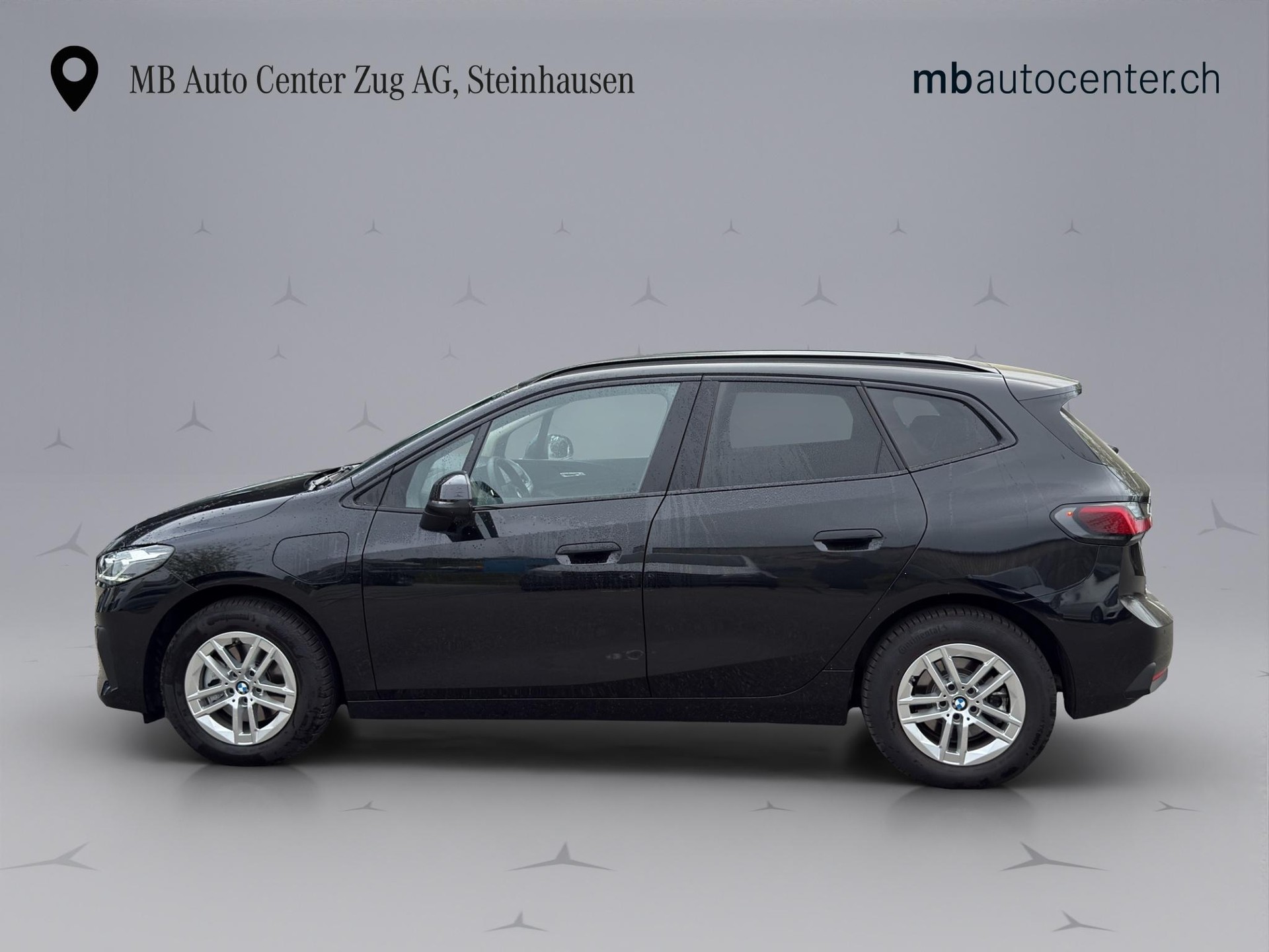 BMW 225e xDrive Active Tourer-image-2