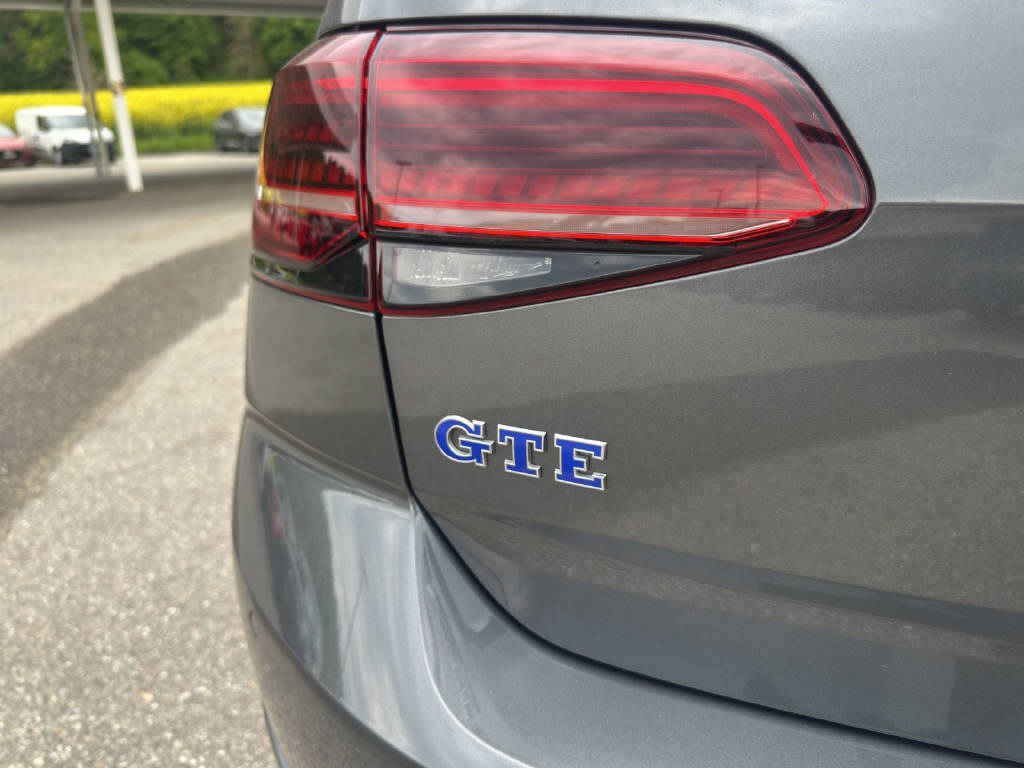VW Golf VII 1.4 TSI Plug-In-Hybrid GTE DSG-image-17