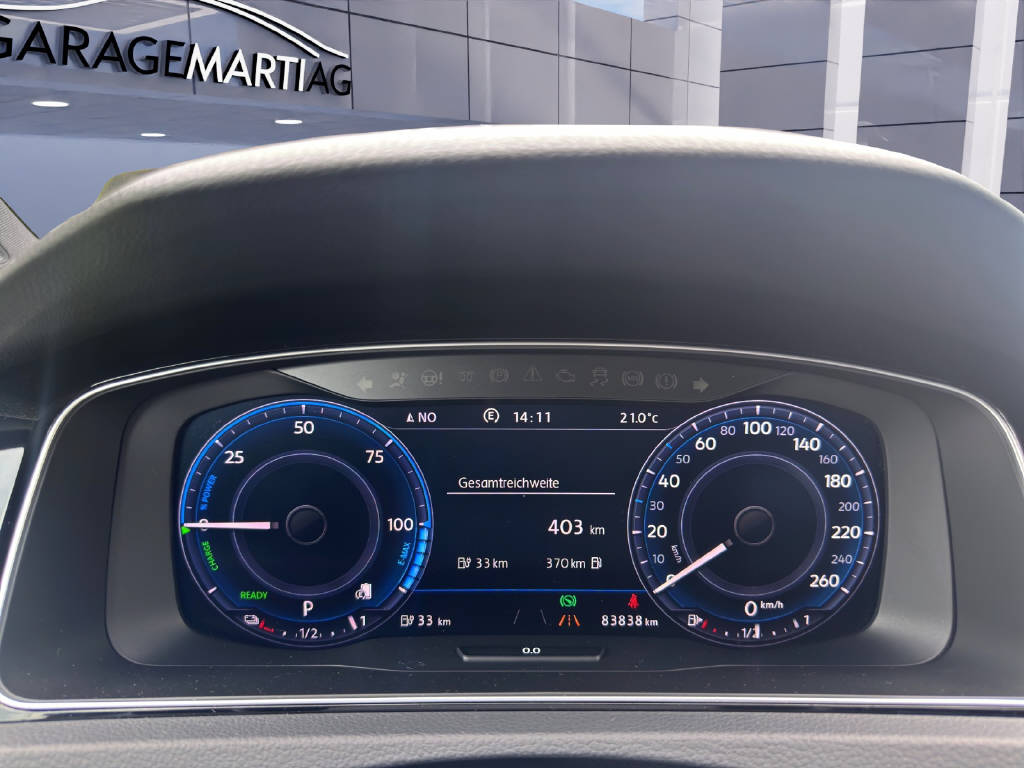 VW Golf VII 1.4 TSI Plug-In-Hybrid GTE DSG-image-13