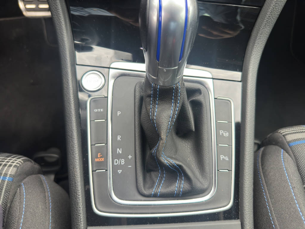 VW Golf VII 1.4 TSI Plug-In-Hybrid GTE DSG-image-15