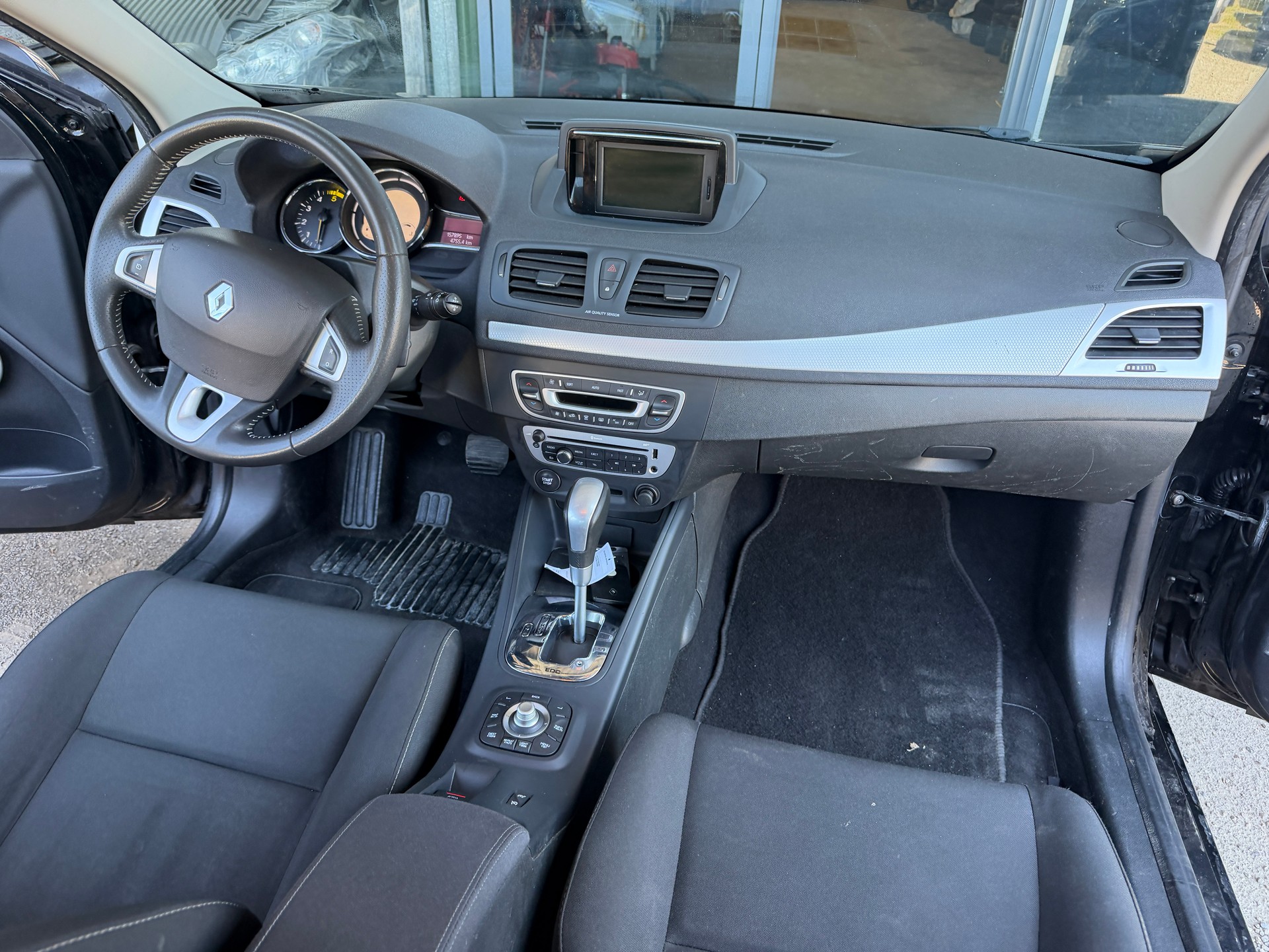 RENAULT Mégane 1.5 dCi Bose EDC-image-6