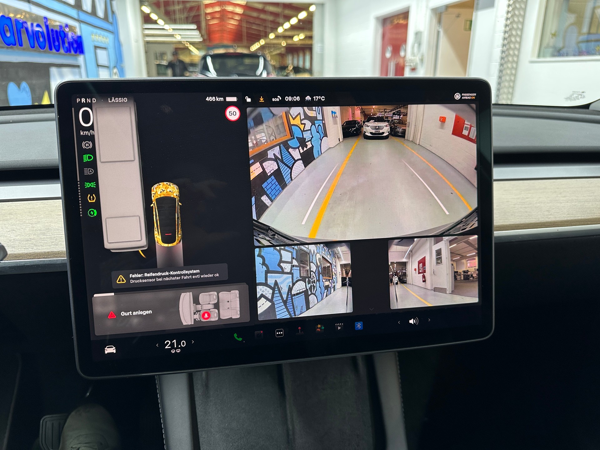 TESLA Model Y Long Range-image-10