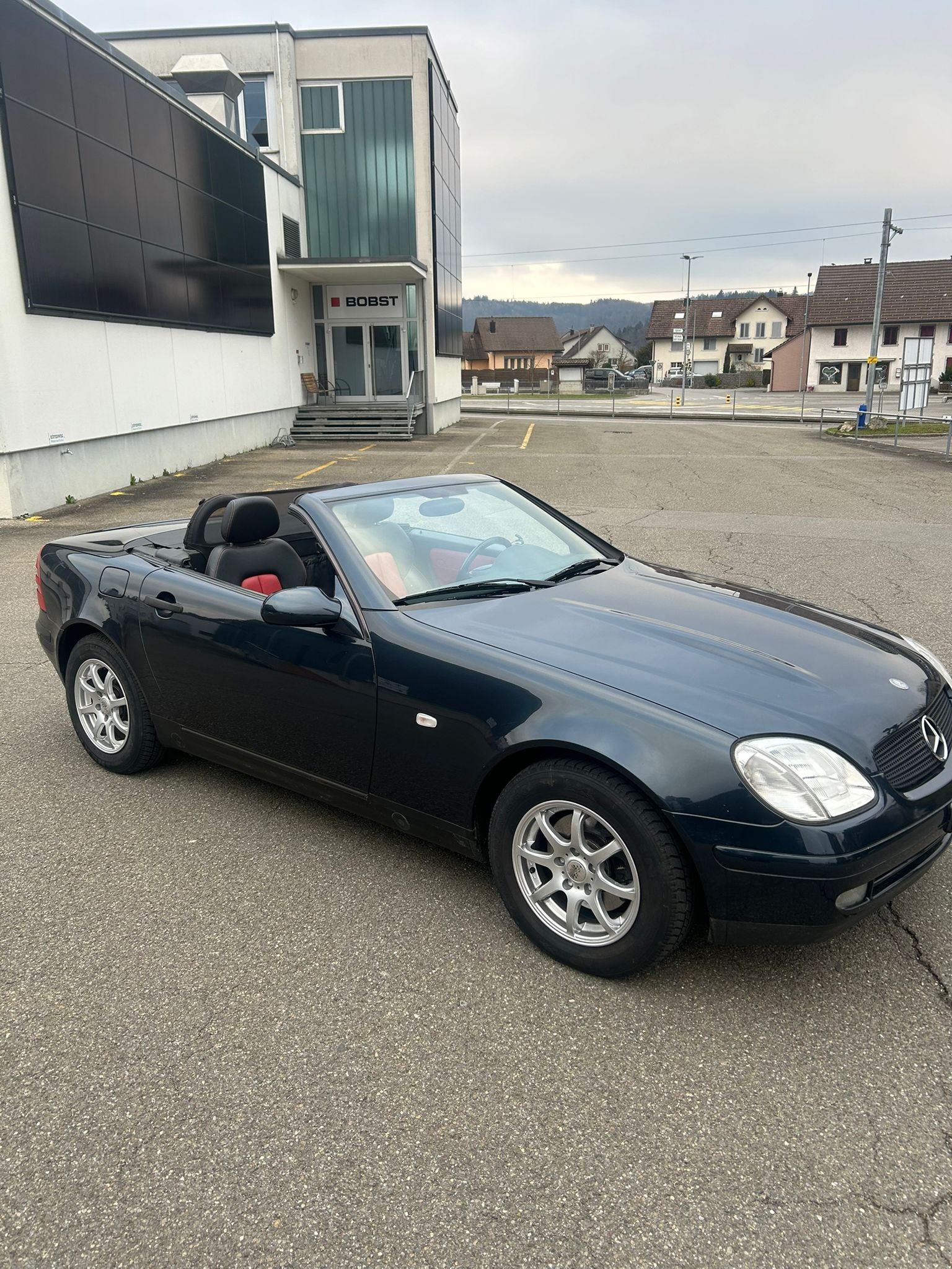 MERCEDES-BENZ SLK 200