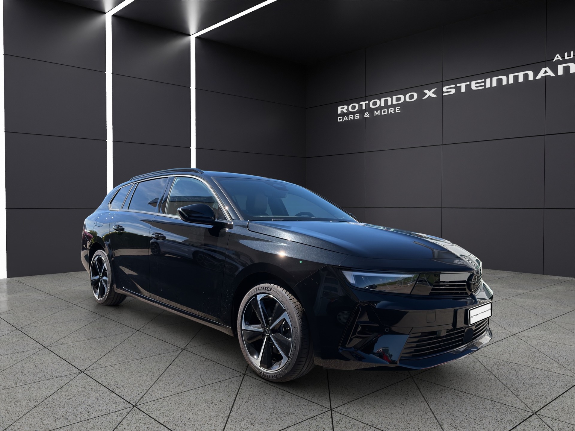 OPEL Astra Sports Tourer 1.2i Turbo GS Automat-image-4