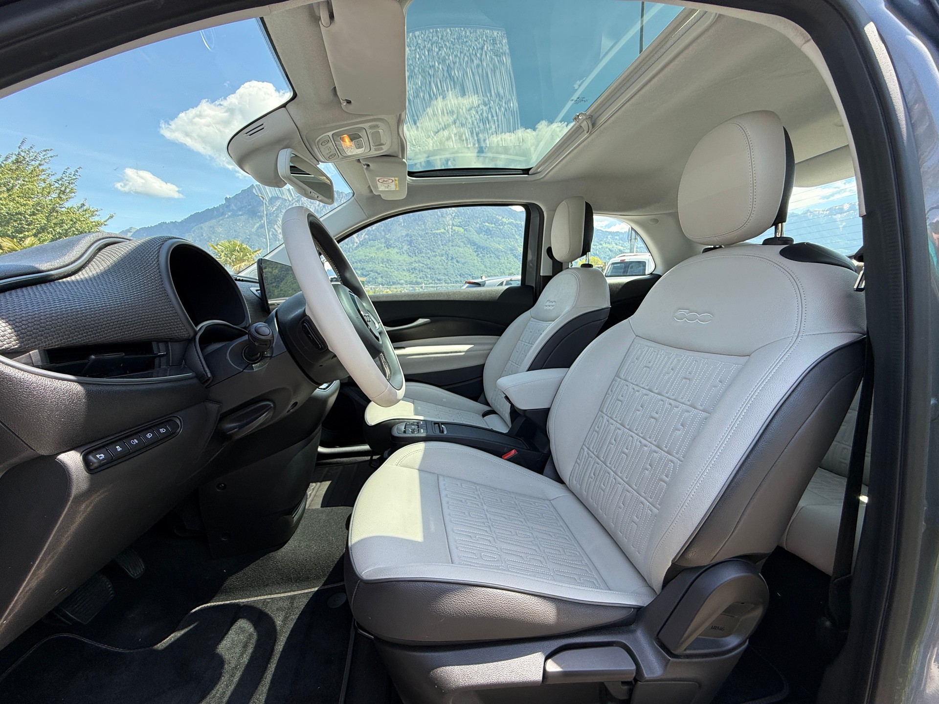 FIAT 500e 87 kW La Prima-image-8