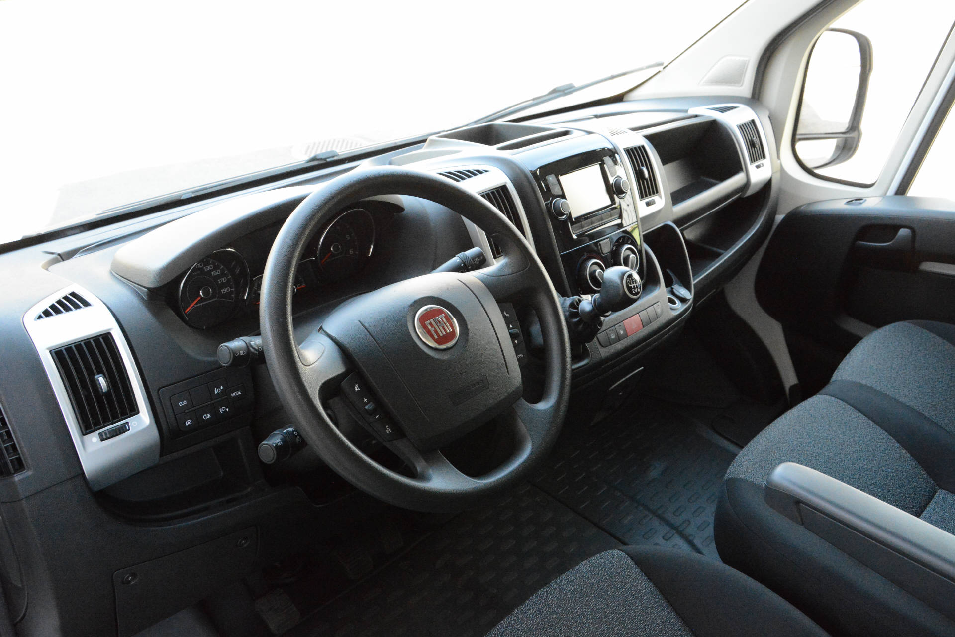 FIAT Ducato 290 35 Kab.-Ch. 4035 2.3 MJ-image-11
