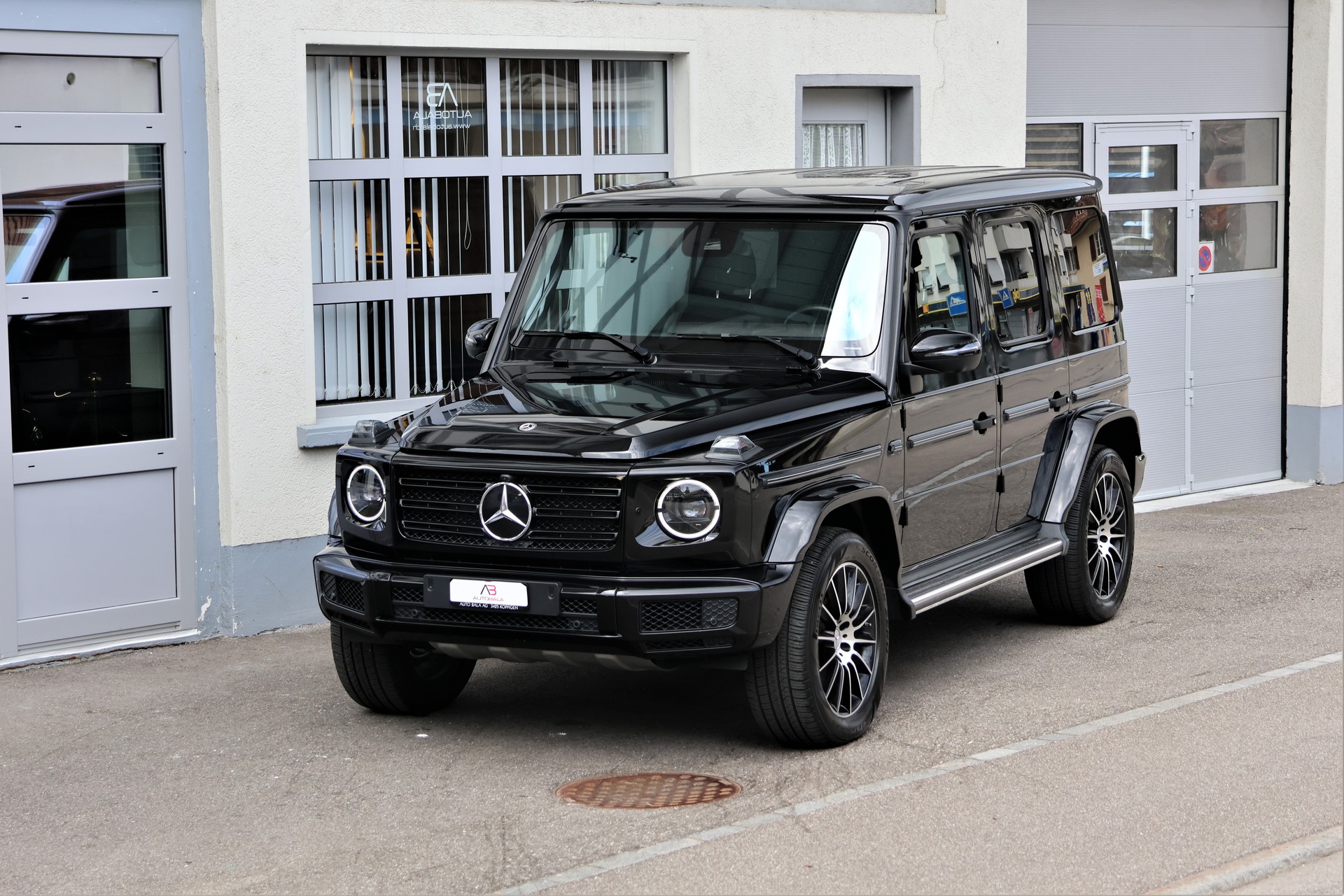 MERCEDES-BENZ G 350 d AMG Line 9G-Tronic (CH) "G Manufaktur"-image-0