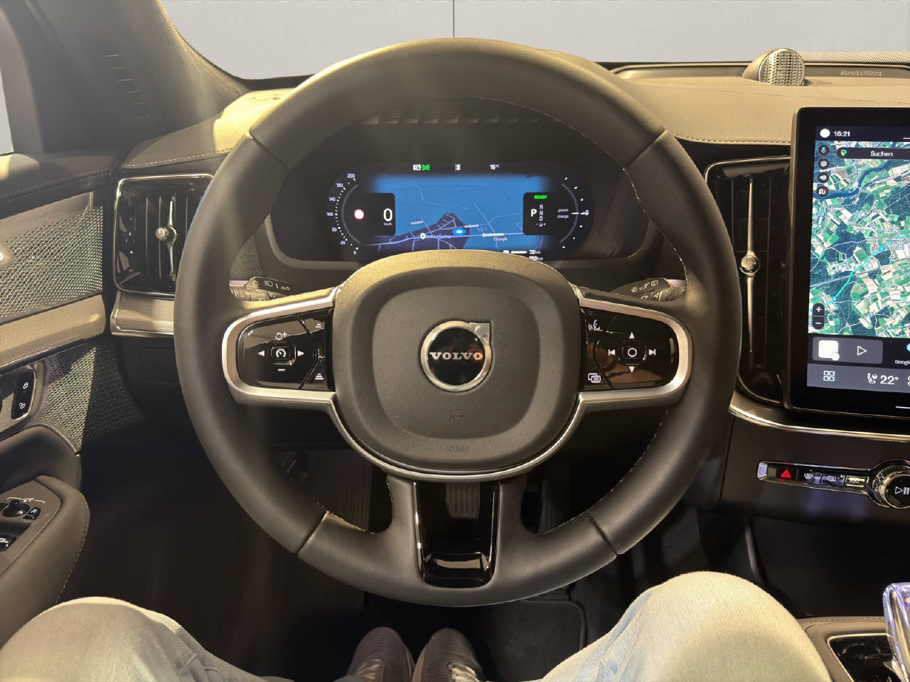 VOLVO XC90 2.0 T8 TE Black Edition eAWD-image-7