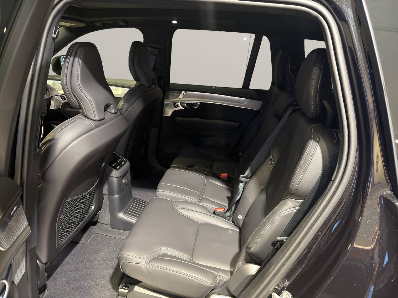 VOLVO XC90 2.0 T8 TE Black Edition eAWD-image-5