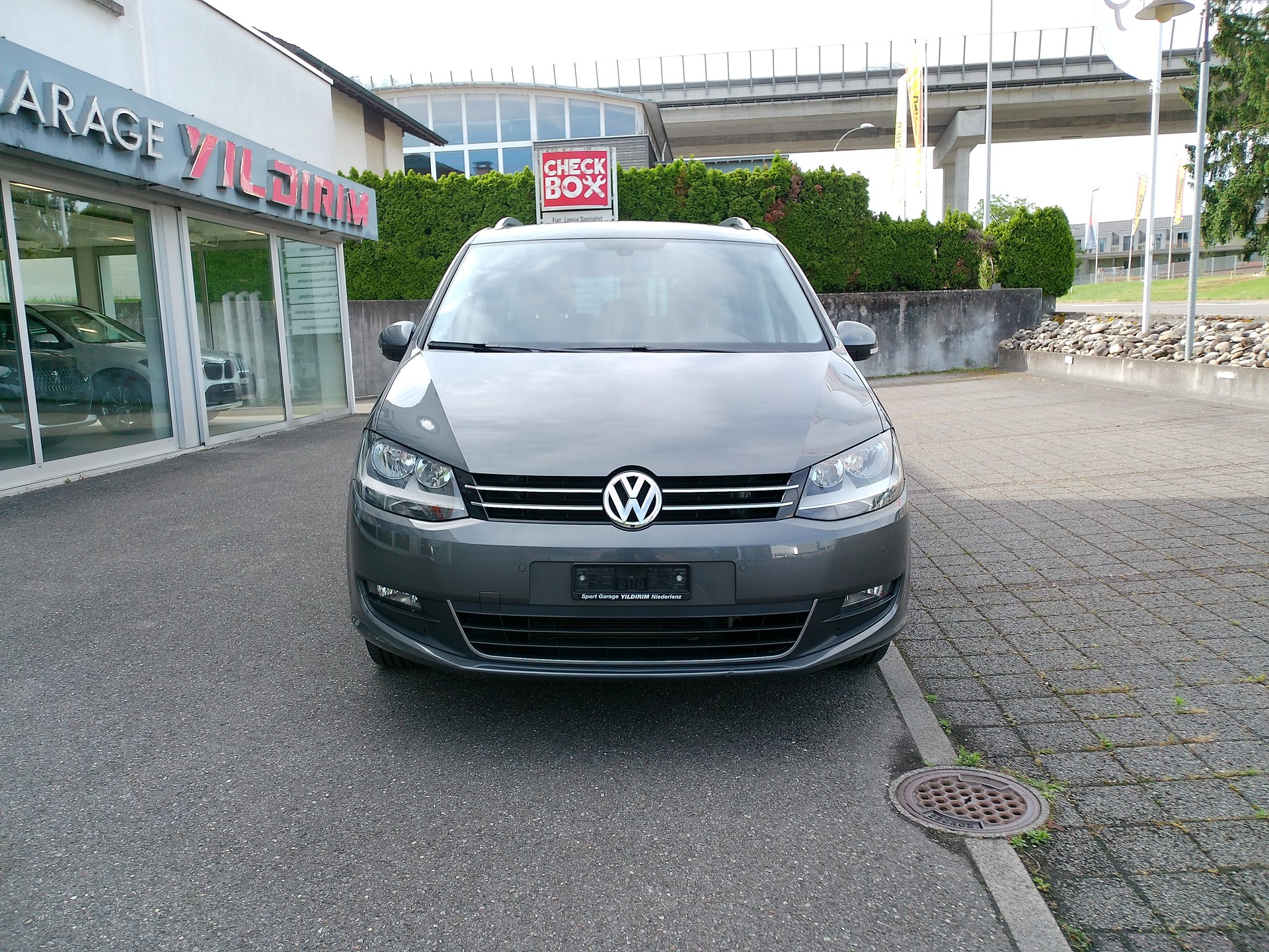 VW Sharan 2.0 TDI BlueMotion Technology Cup 4Motion-showroom-element-1