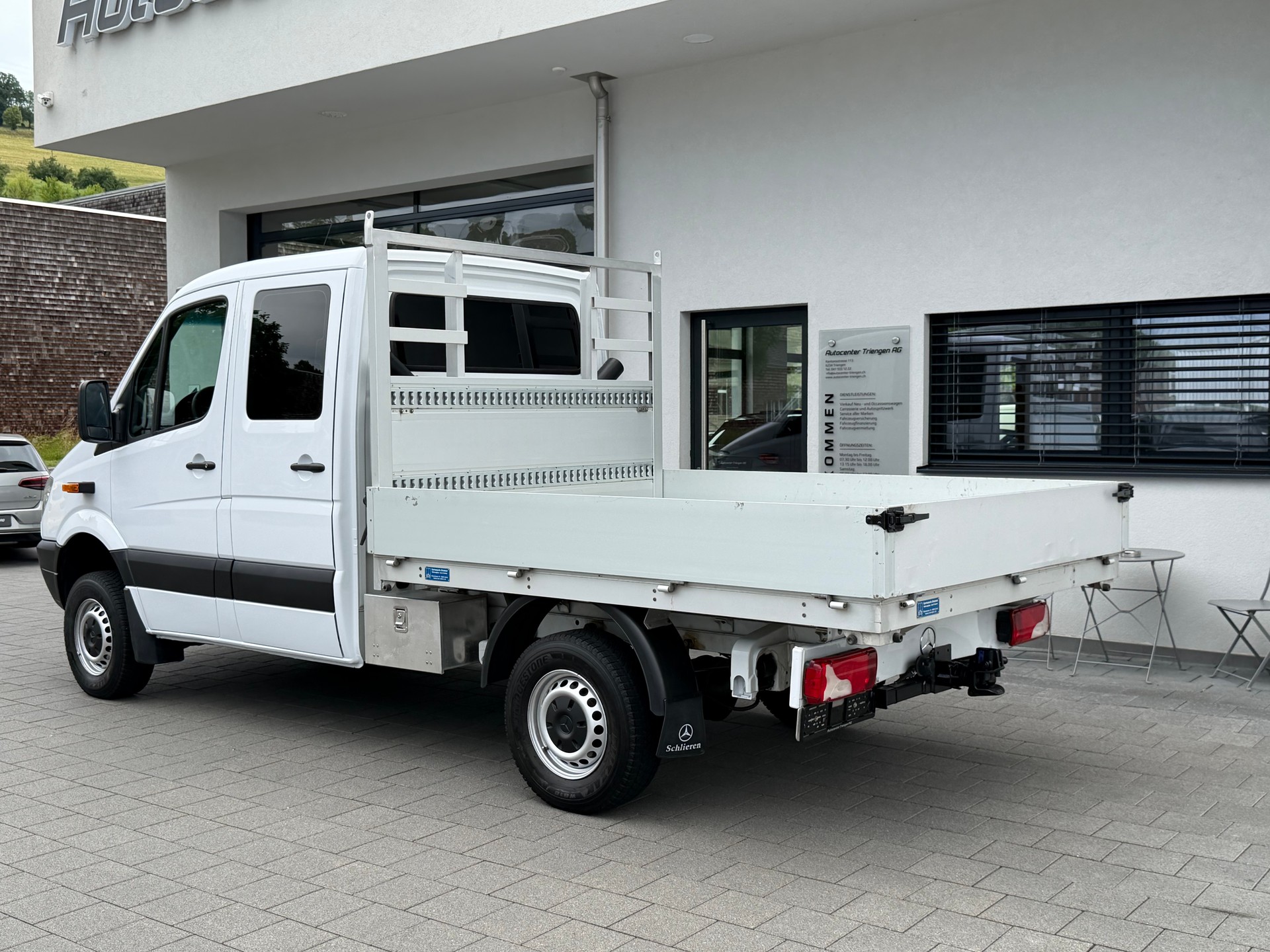 MERCEDES-BENZ Sprinter 316 CDI Standard 4x4 Automat-image-7
