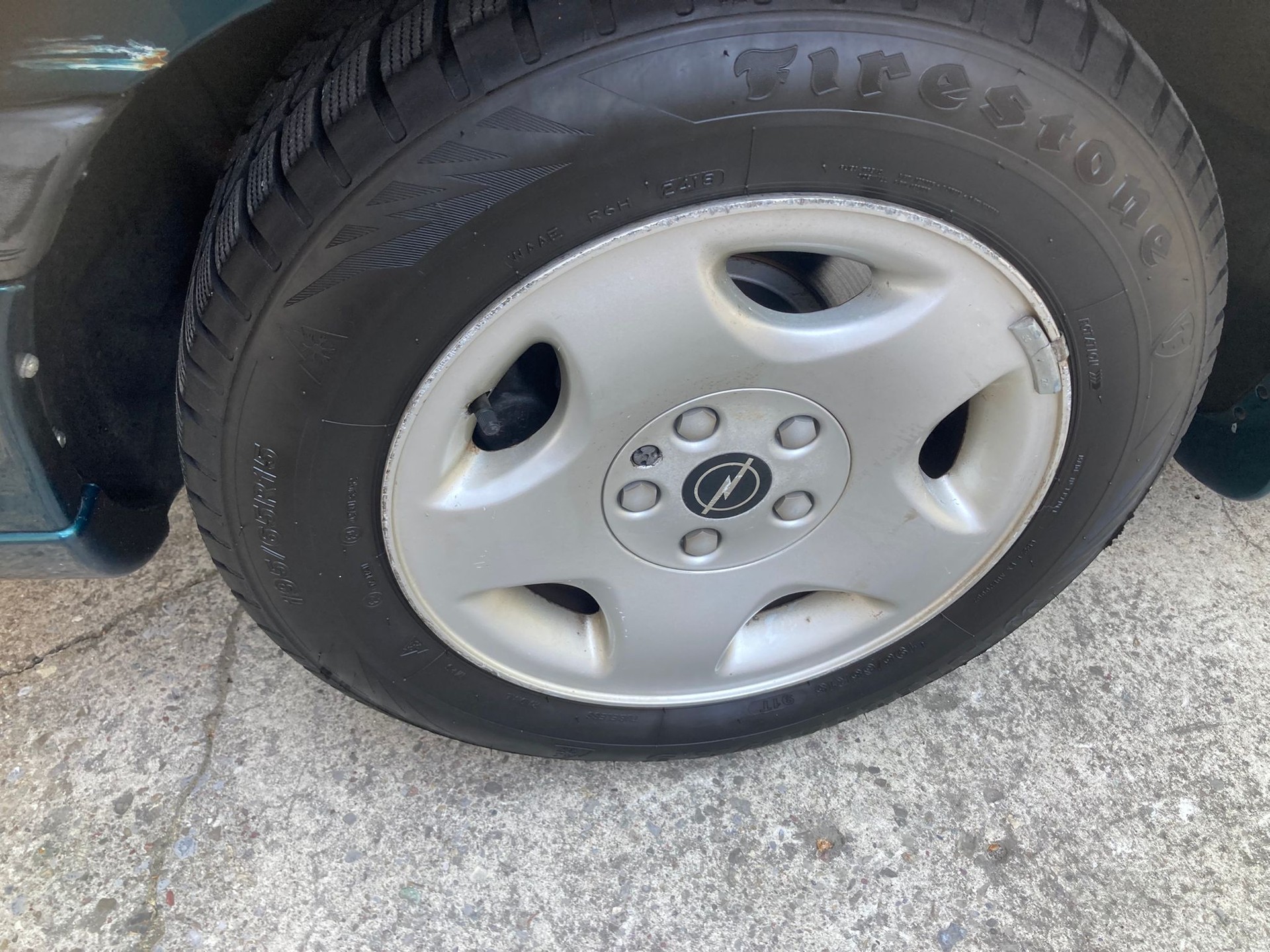 OPEL Omega 3.0i MV6 A-image-17