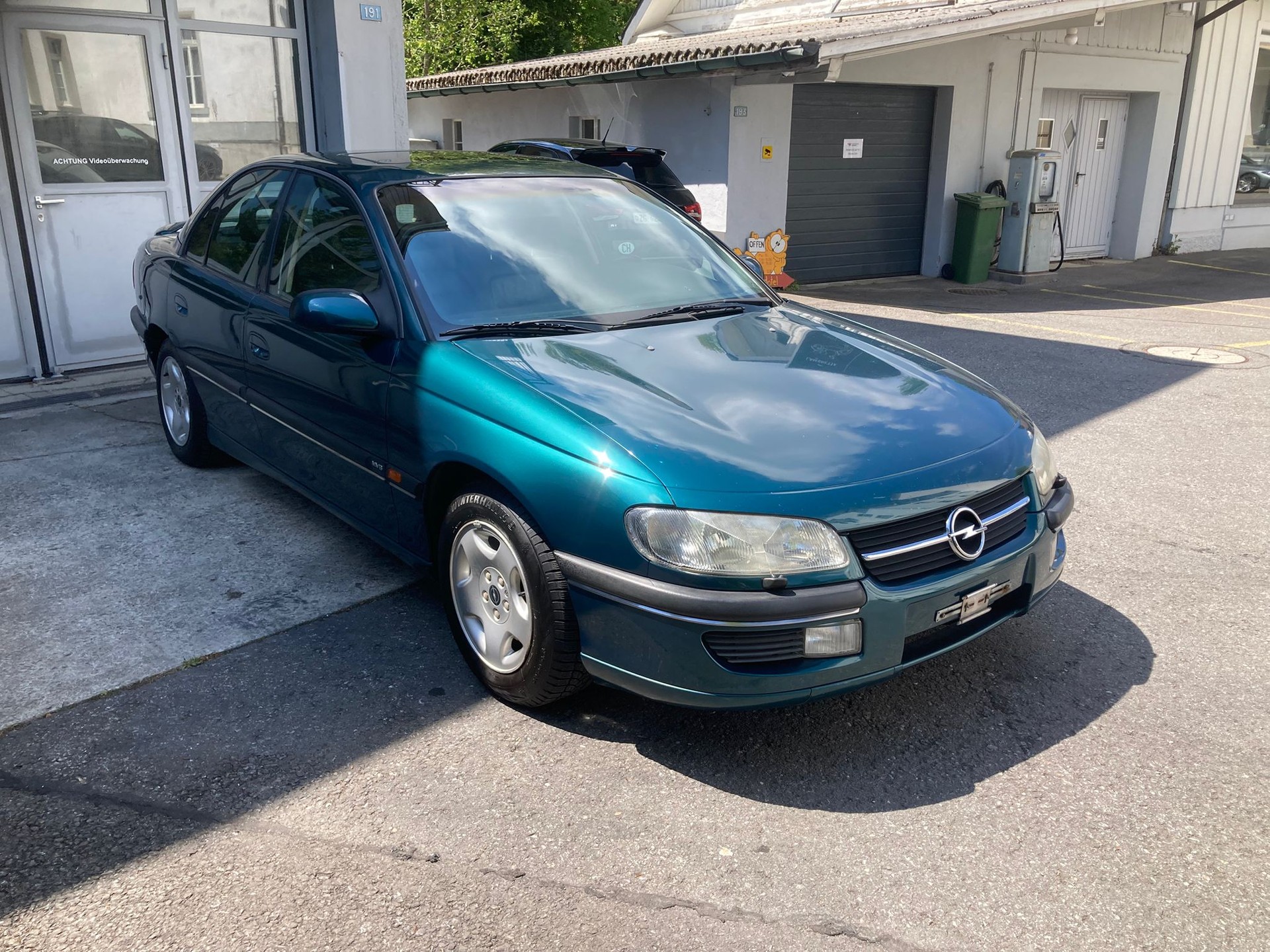 OPEL Omega 3.0i MV6 A-image-5
