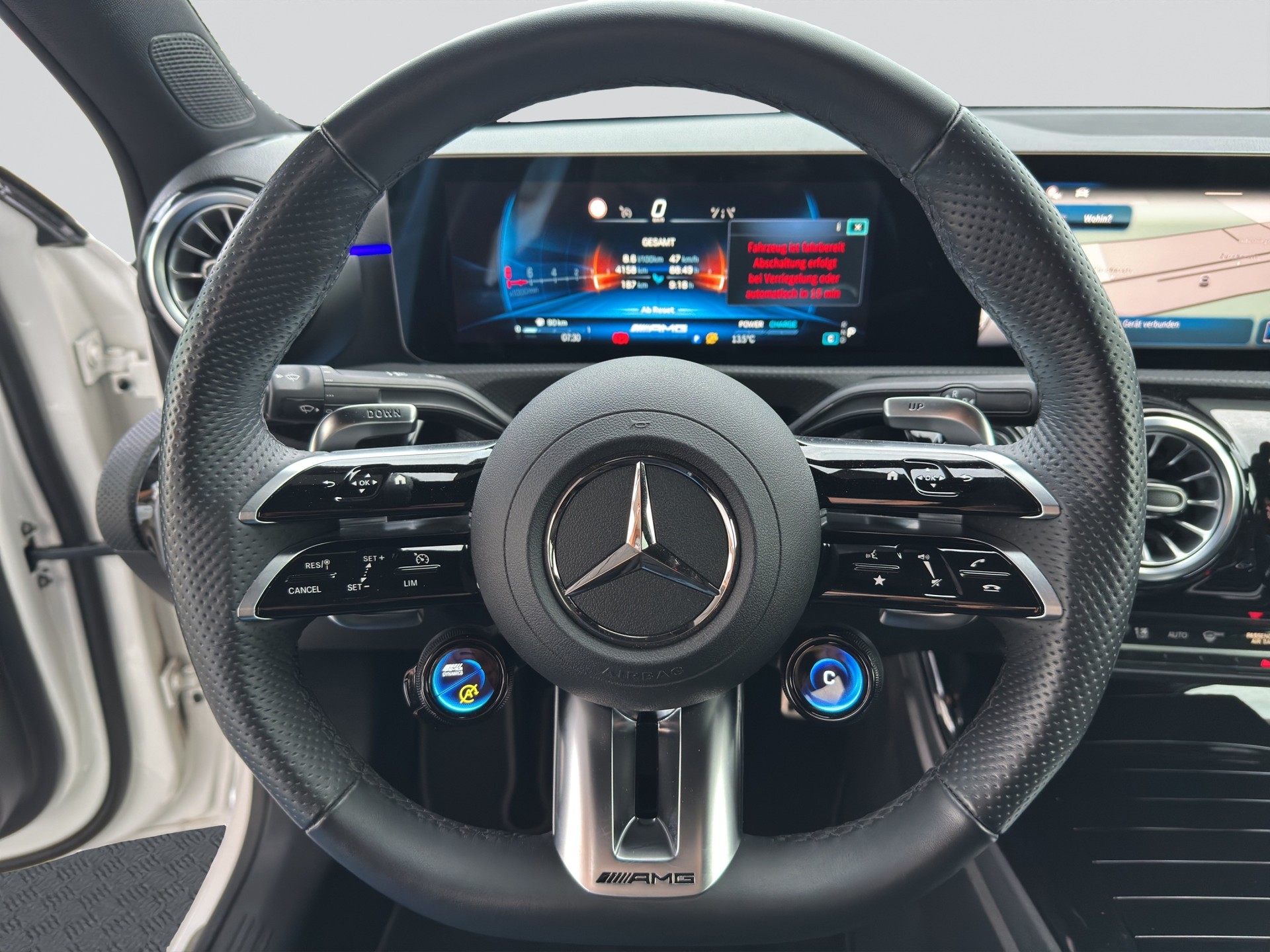 MERCEDES-BENZ A AMG 35 4Matic+ 8G-DCT-image-8