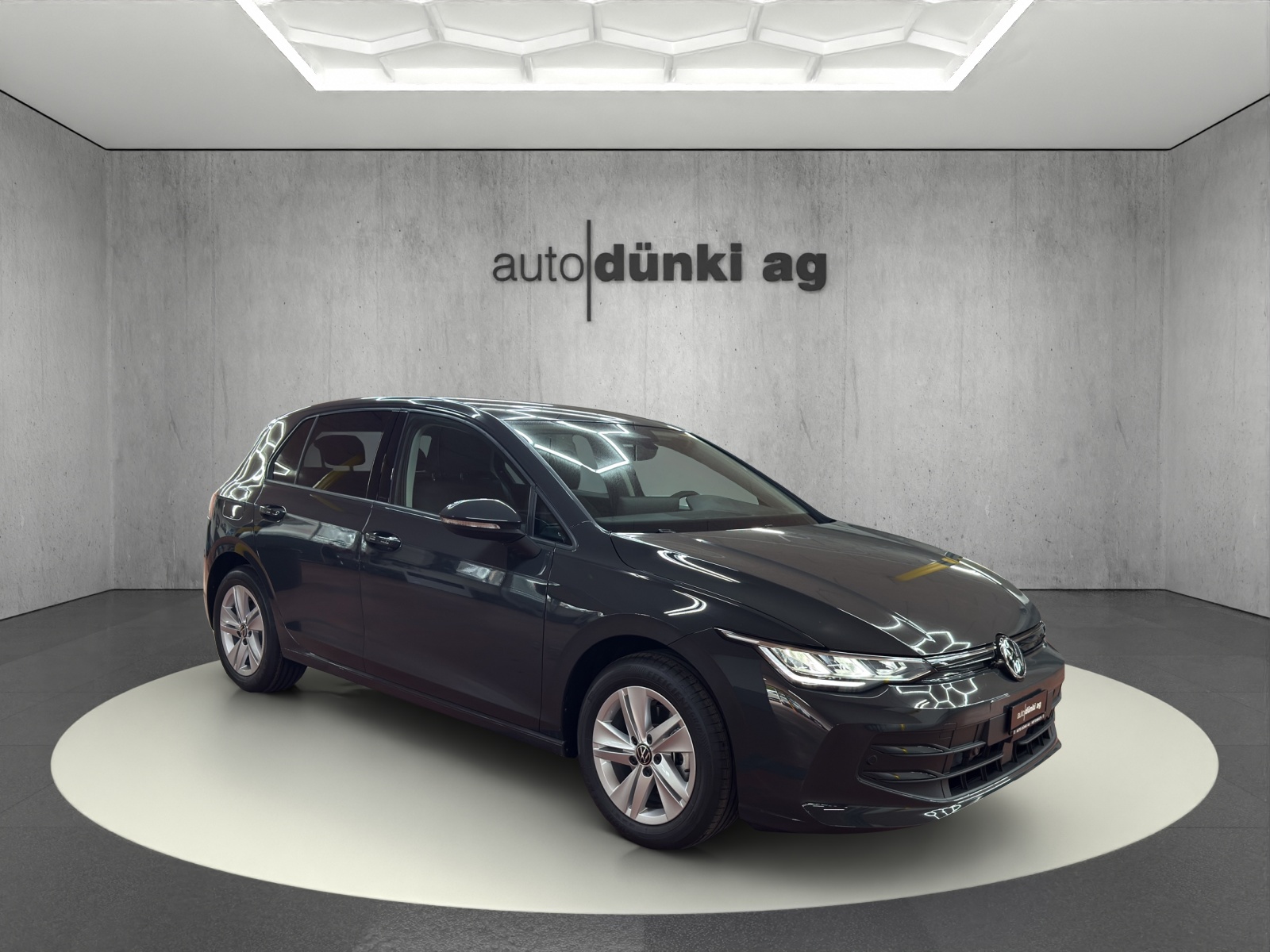 VW Golf 1.5 e TSI mHEV Value DSG-image-5