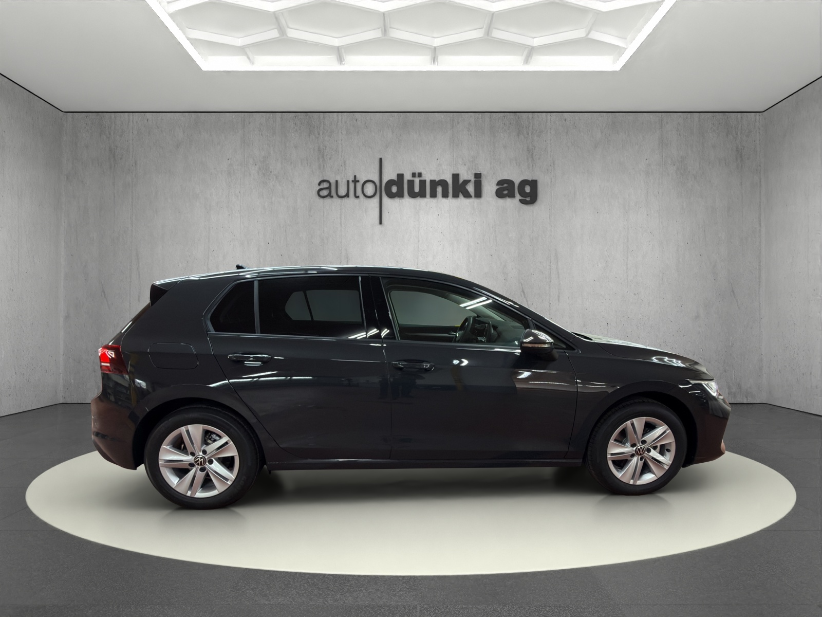 VW Golf 1.5 e TSI mHEV Value DSG-image-4