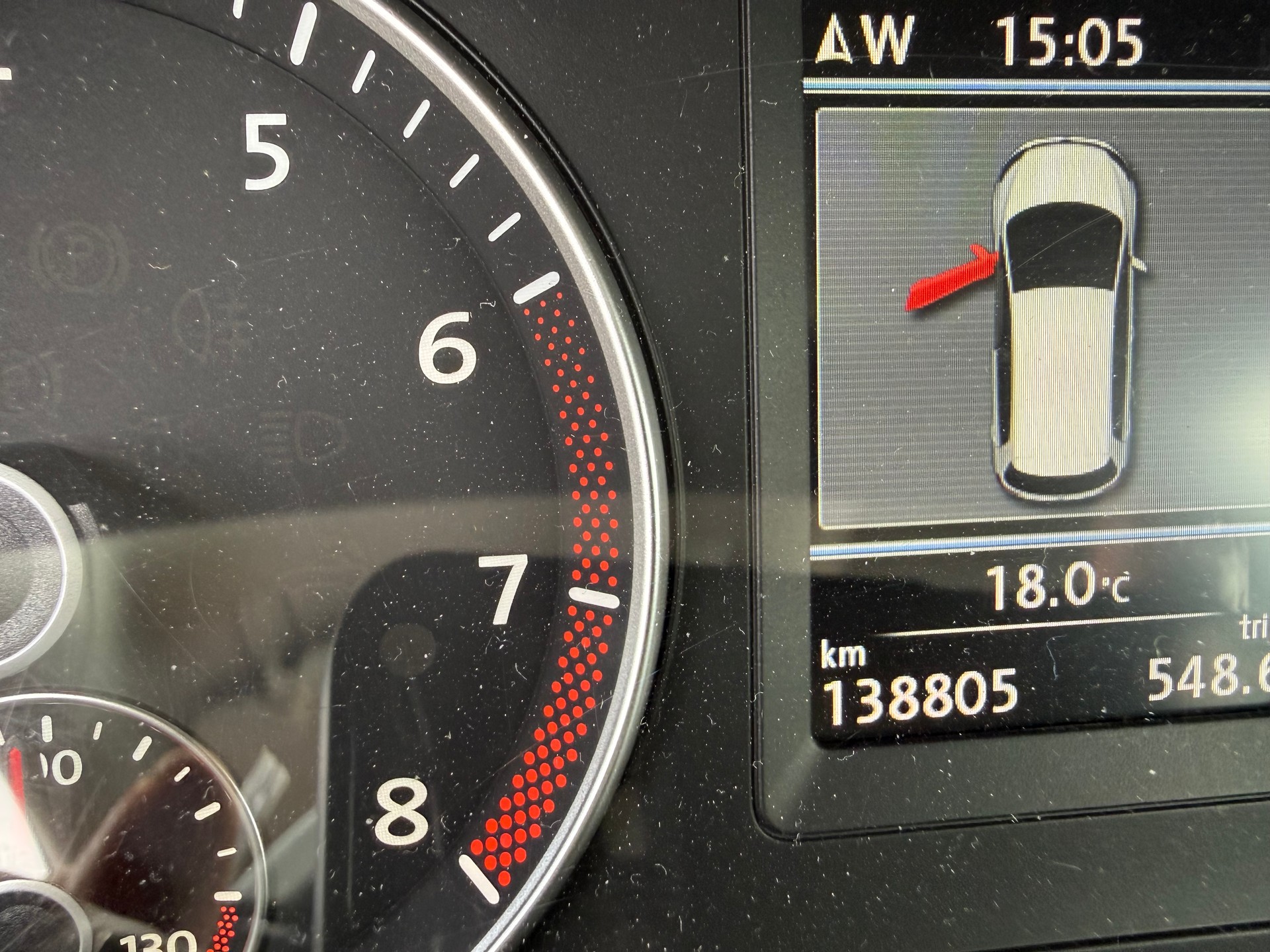 VW Touran 1.4 TSI Highline DSG-image-11