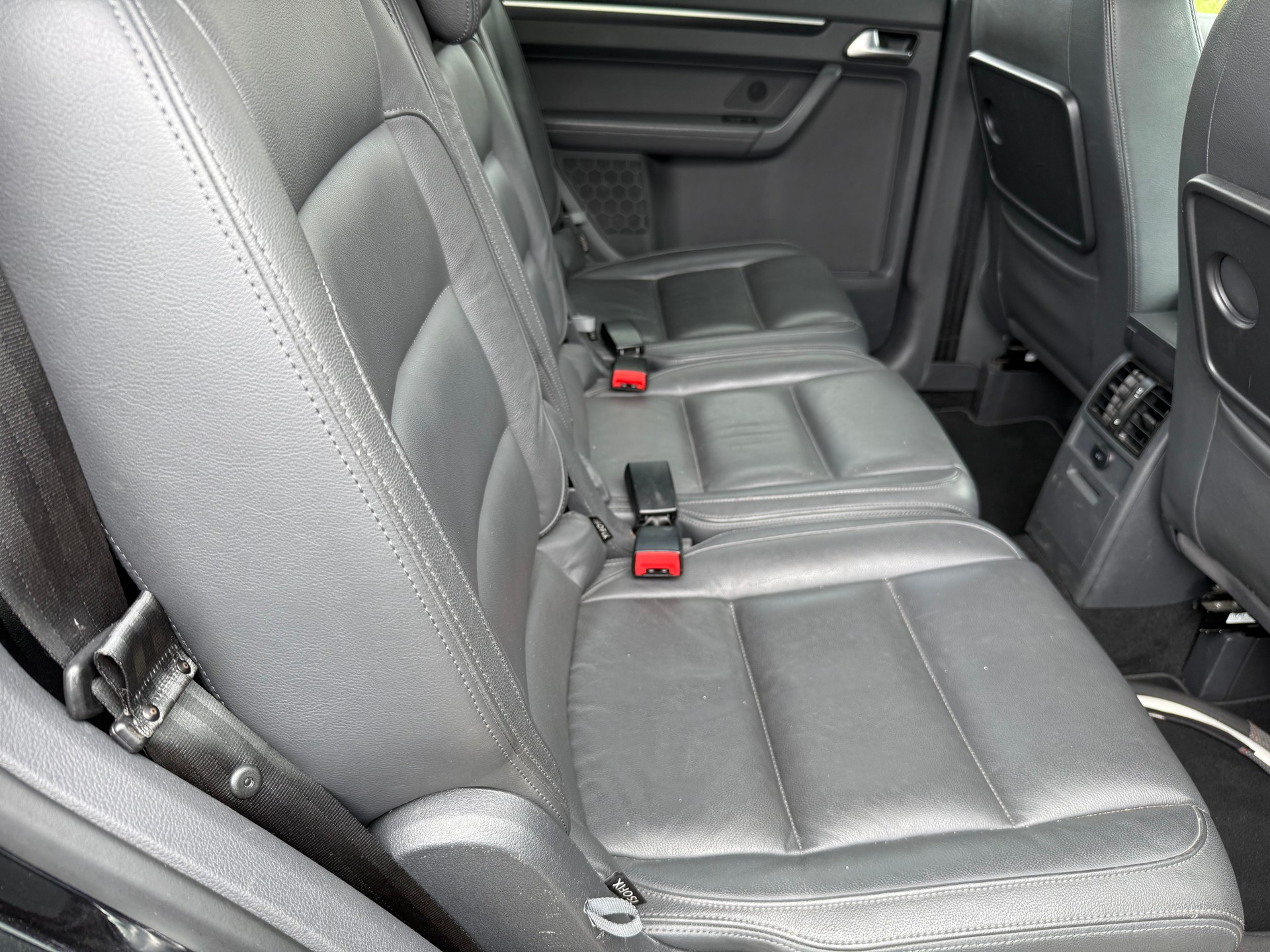 VW Touran 1.4 TSI Highline DSG-image-7