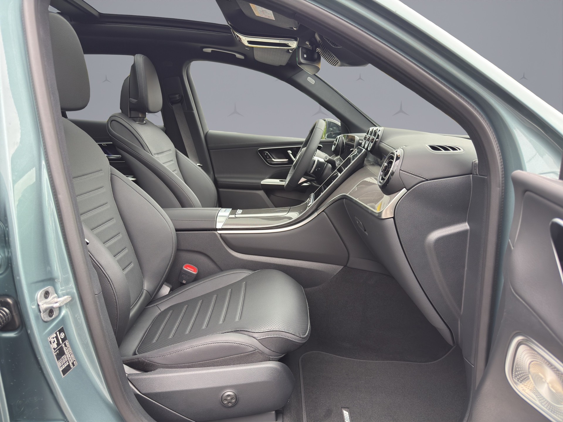 MERCEDES-BENZ GLC 220 d AMG Line 4matic-image-15