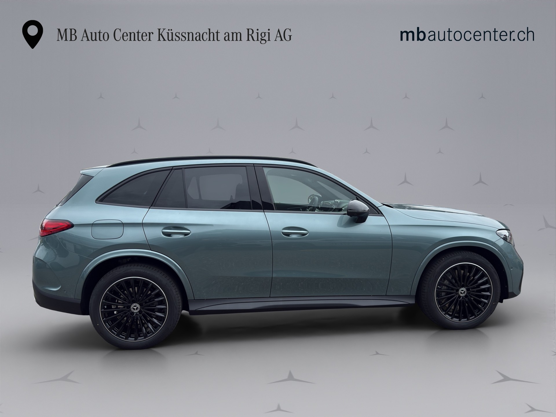 MERCEDES-BENZ GLC 220 d AMG Line 4matic-image-6