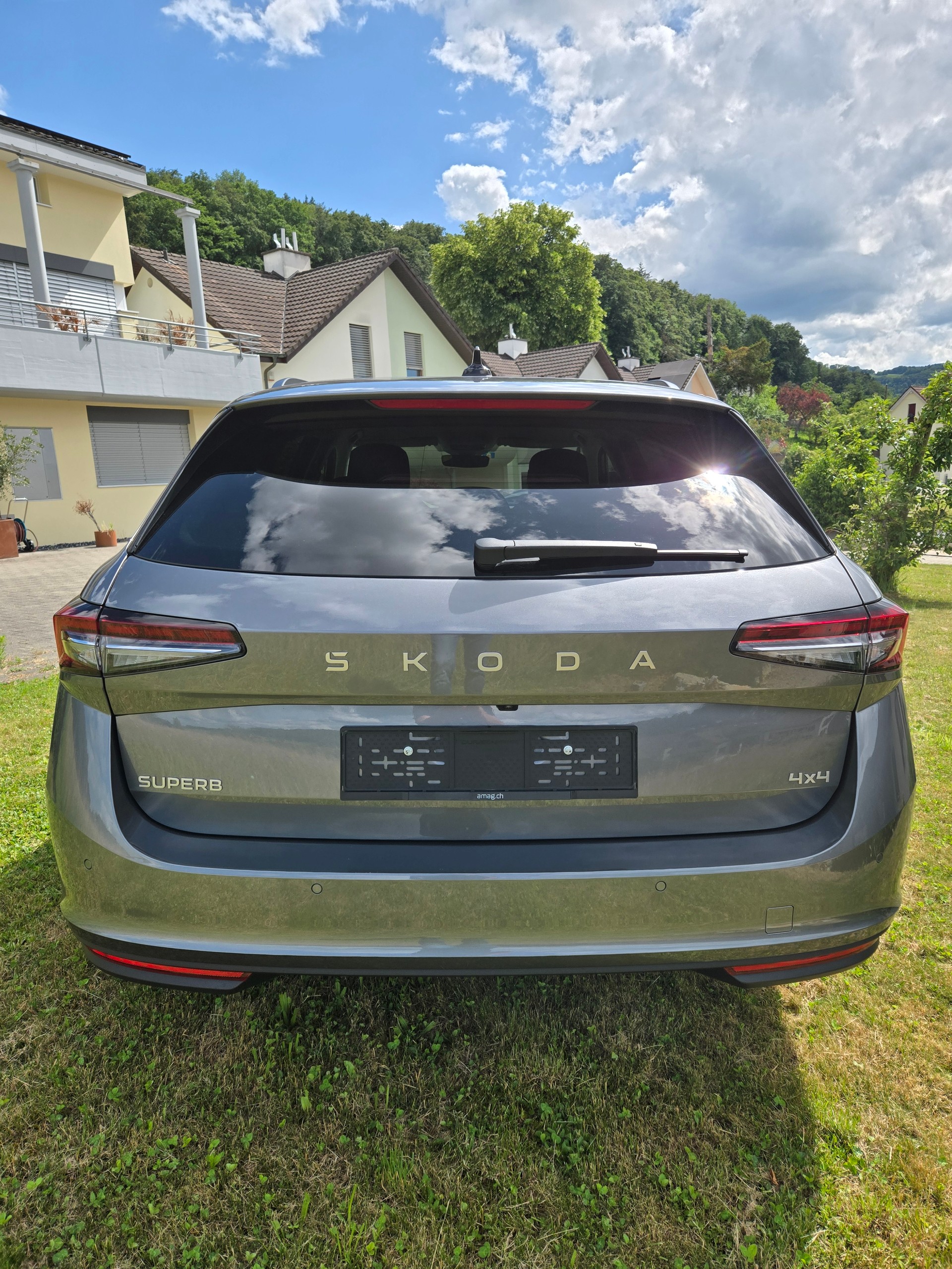 SKODA 2.0 TDI Selection 4x4 DSG-image-6