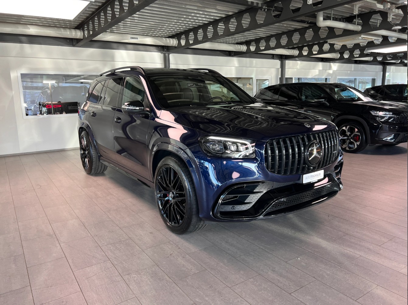 MERCEDES-BENZ GLS 63 4Matic+ TCT 9G-image-2