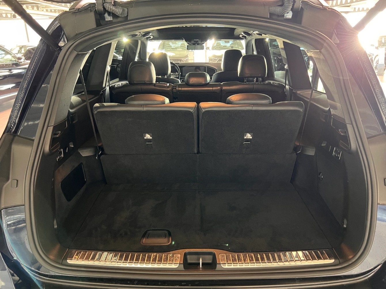 MERCEDES-BENZ GLS 63 4Matic+ TCT 9G-image-6