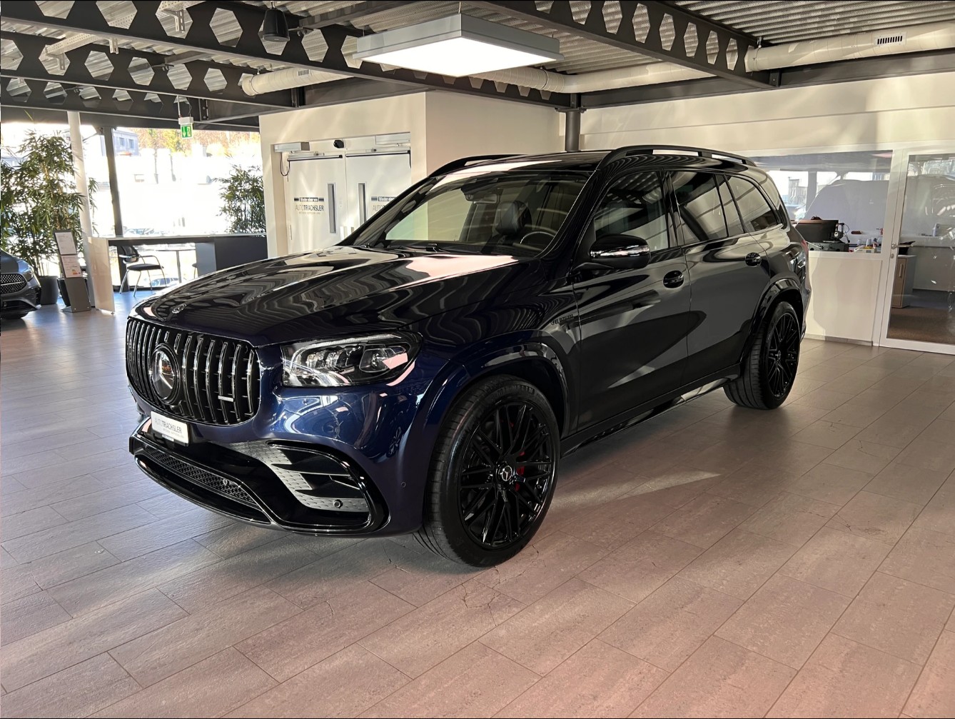 MERCEDES-BENZ GLS 63 4Matic+ TCT 9G-image-3