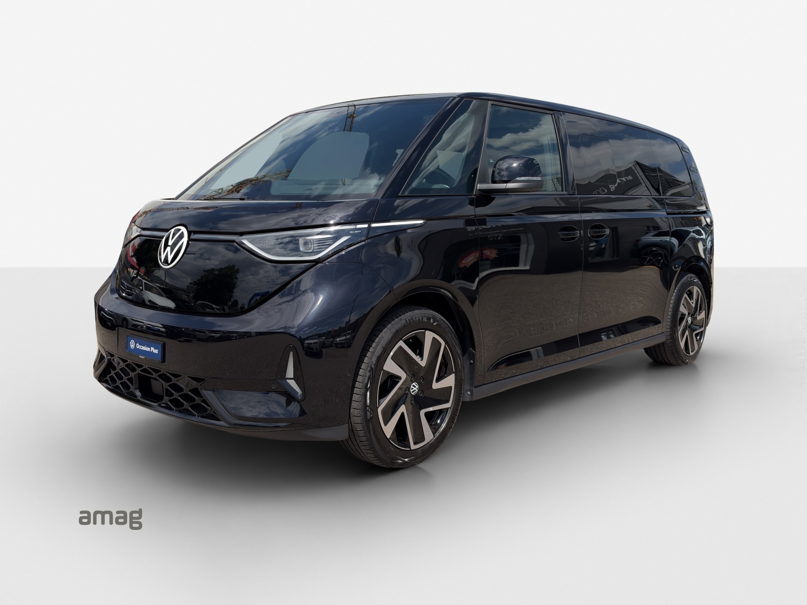 VW ID.Buzz LWB GTX 4 Motion-image-0