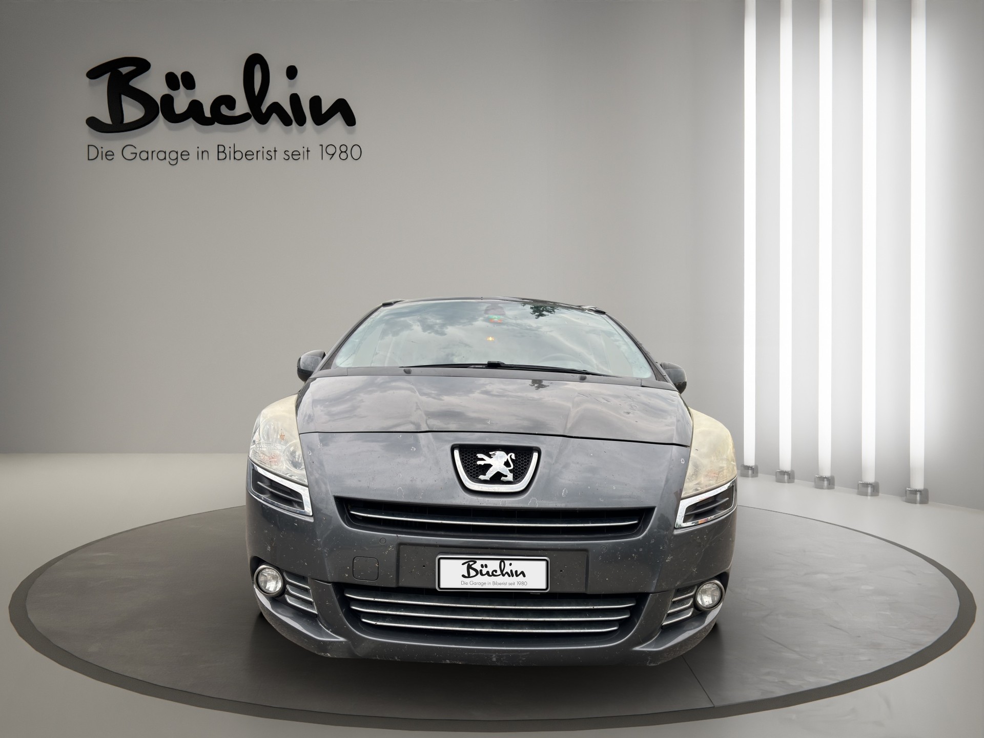PEUGEOT 5008 1.6 HDI Business-image-1