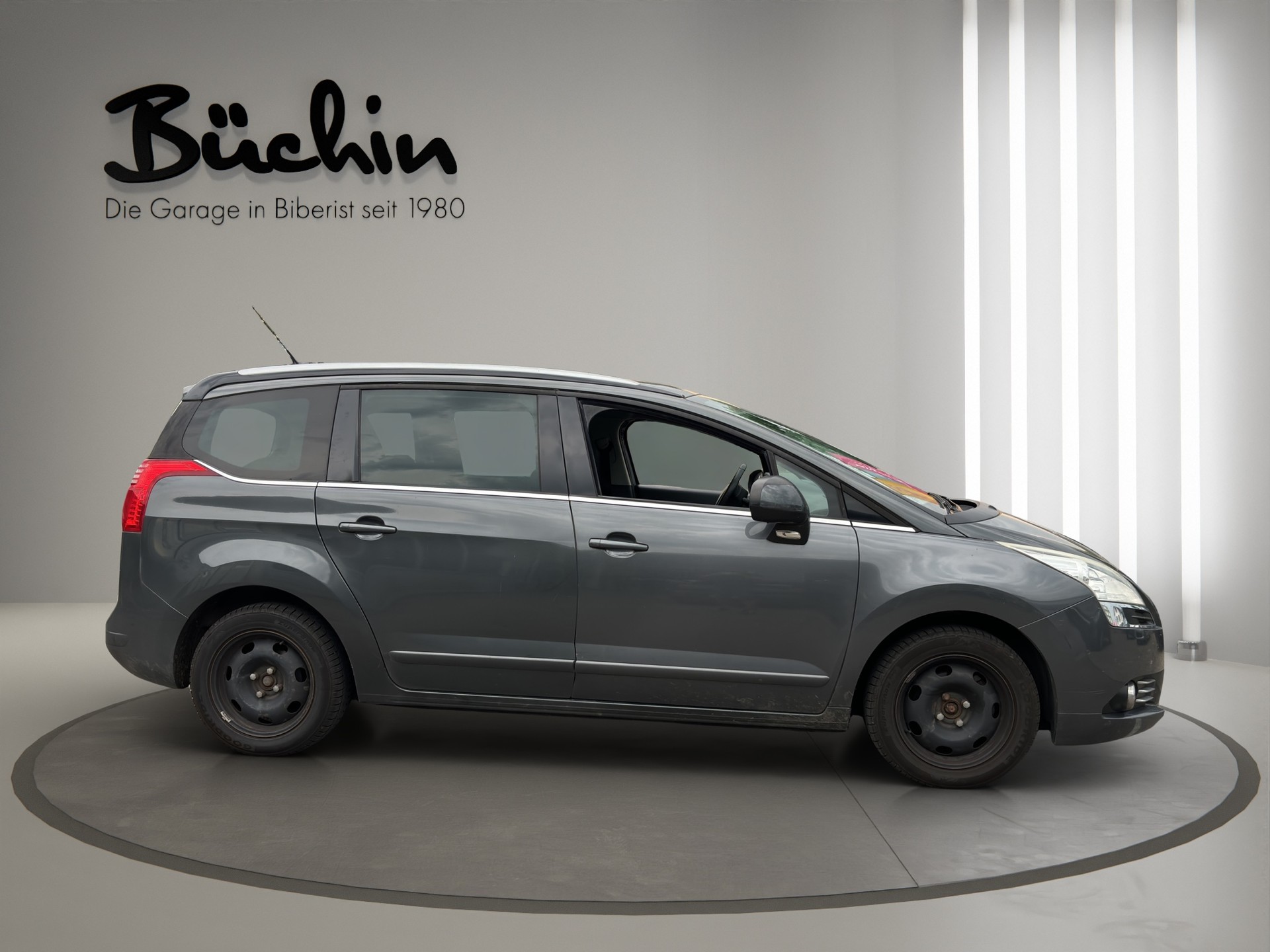 PEUGEOT 5008 1.6 HDI Business-image-7
