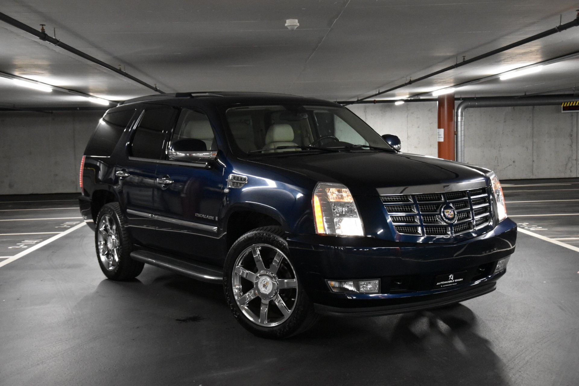 CADILLAC Escalade 6.2 Sport Luxury-image-10