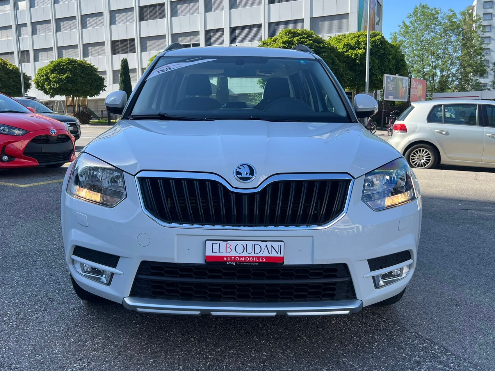 SKODA Yeti 2.0 TDI Ambition Outdoor 4x4 DSG-image-1