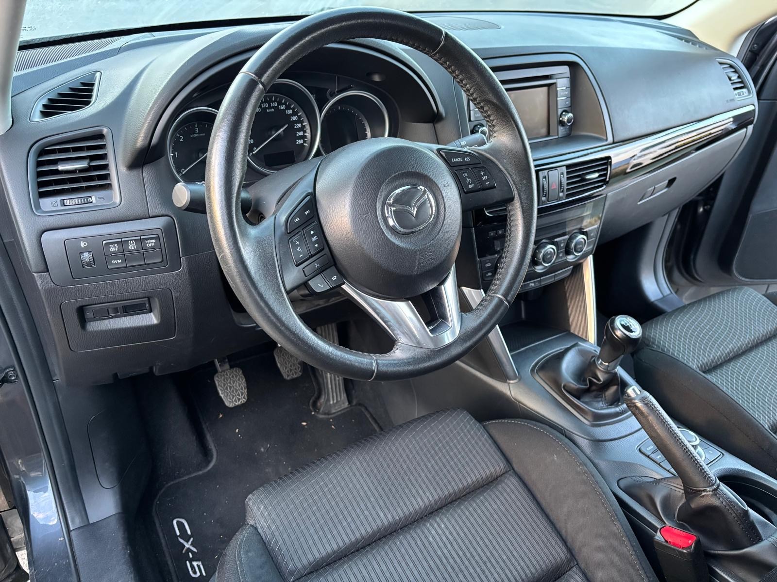 MAZDA CX-5 2.2 D Revolution AWD ** Problème Injecteurs **-image-10