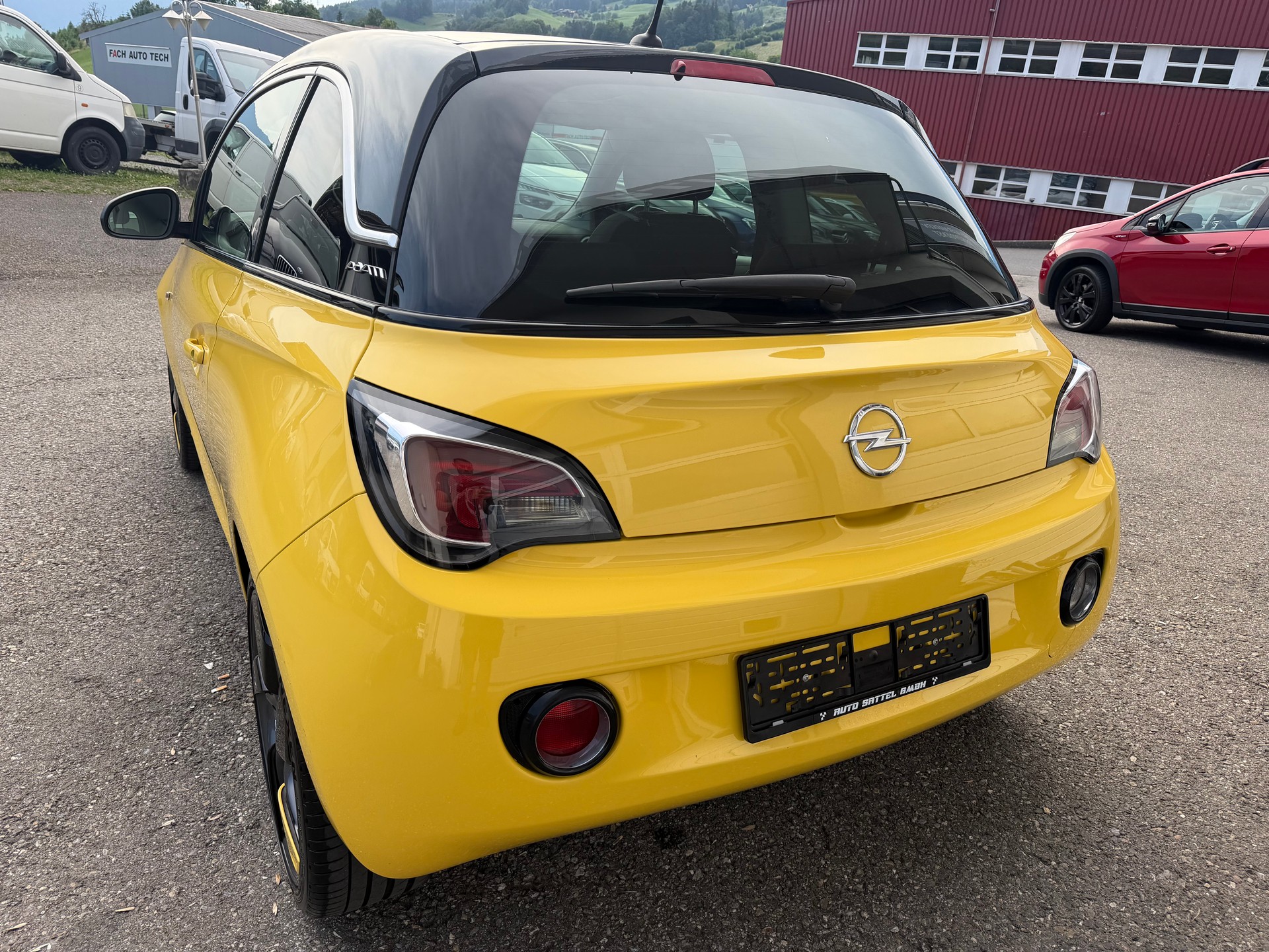 OPEL Adam 1.4 ecoFLEX SLAM-image-2