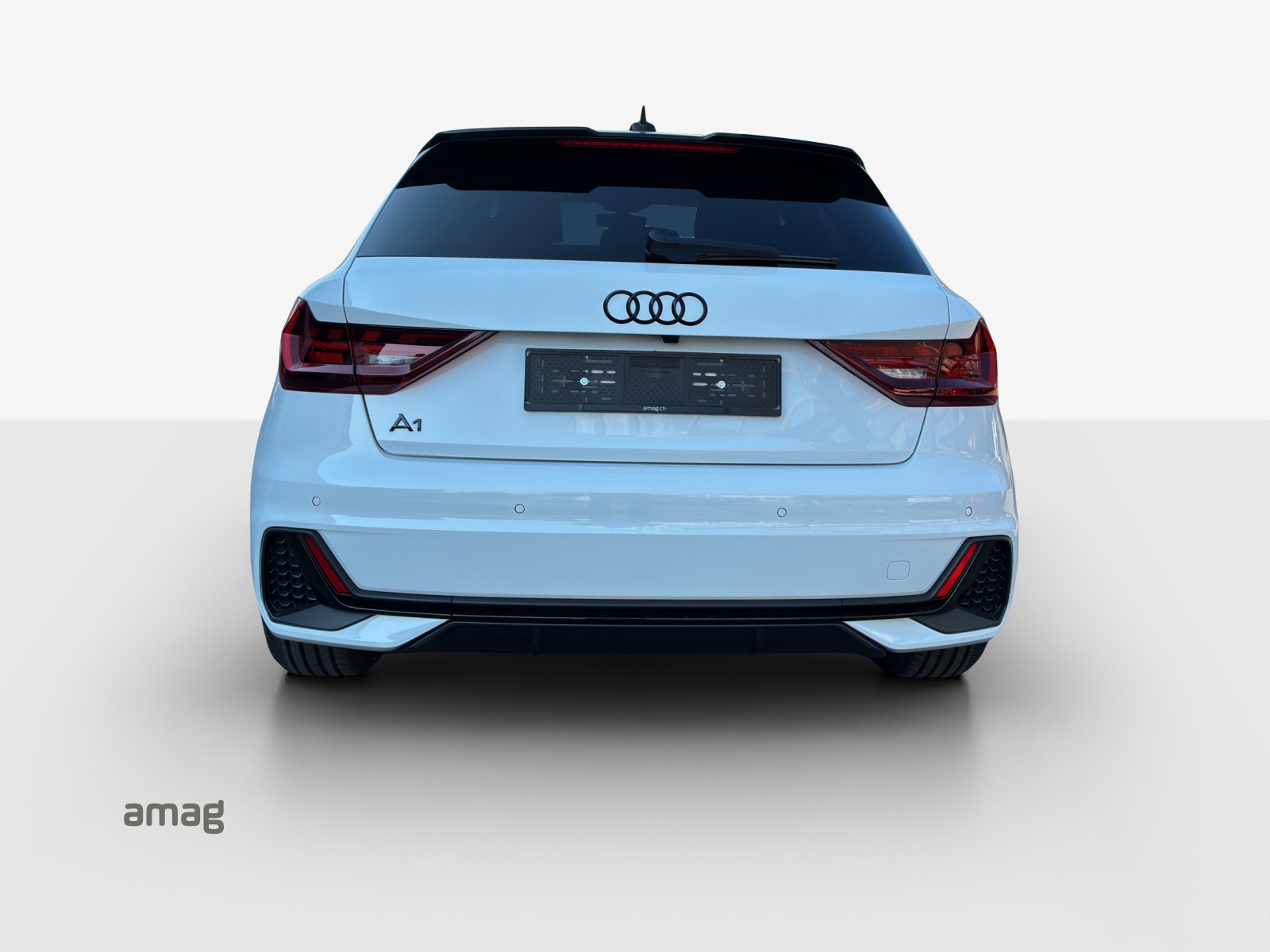 AUDI A1 Sportback 30 TFSI S Line Attraction S-tronic-image-3