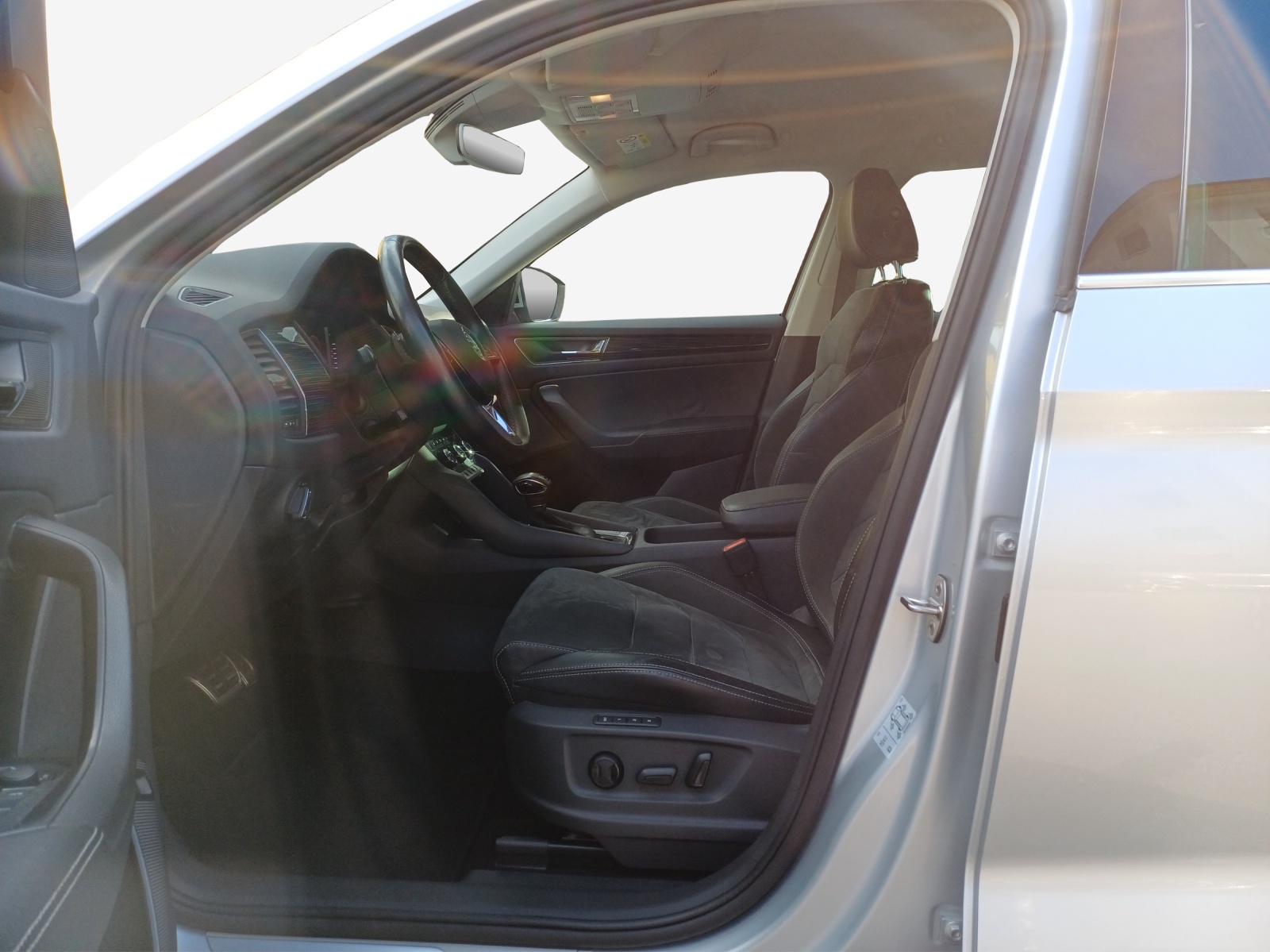 SKODA Kodiaq 2.0 TSI 4x4 Style-image-7