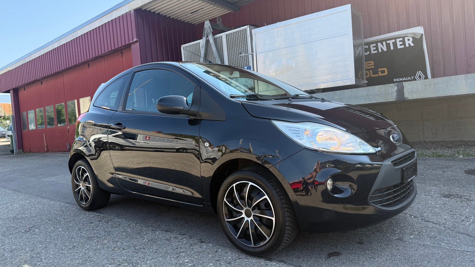 FORD KA 1.25 Titanium-image-1