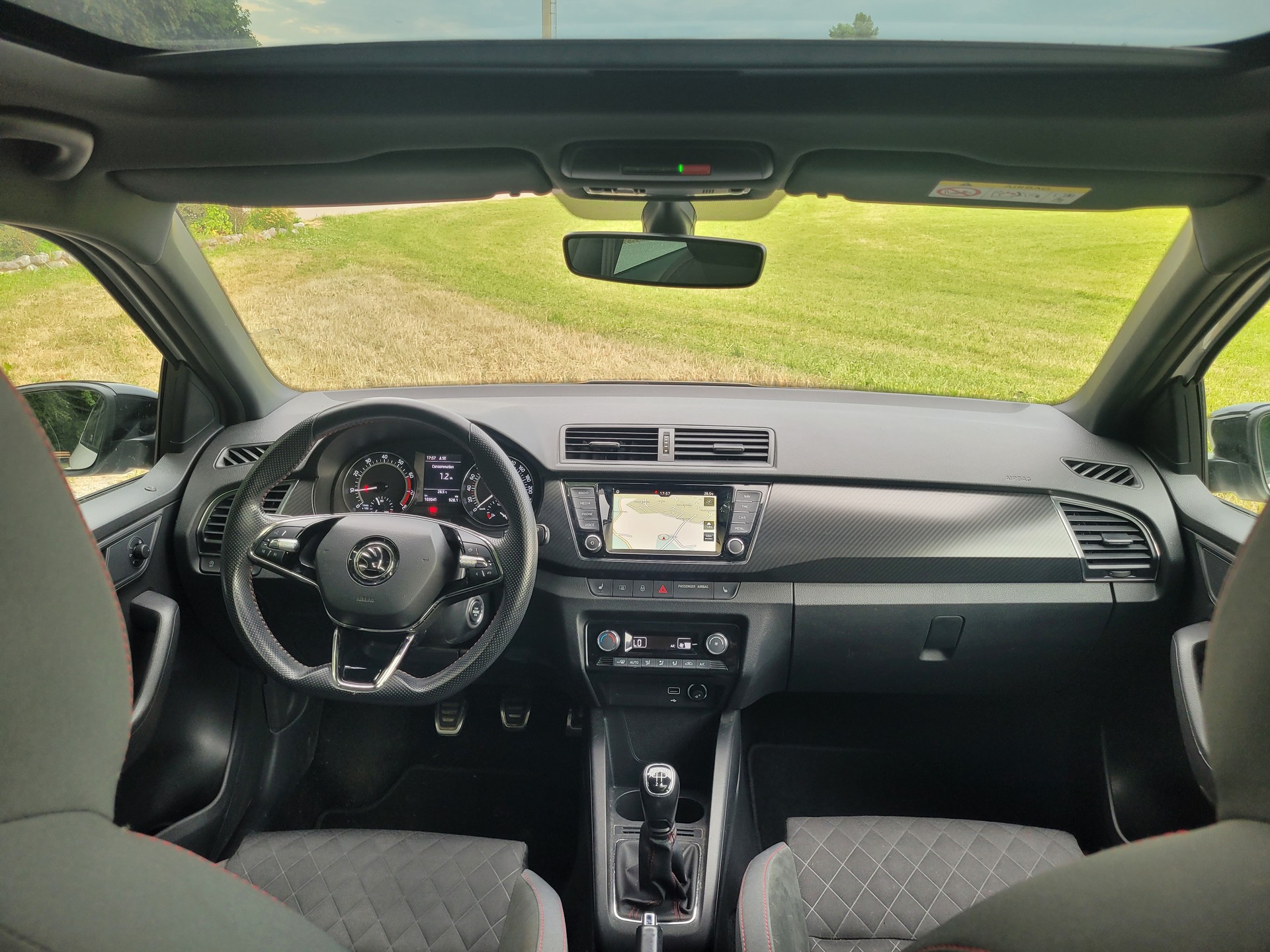SKODA 1.0 TSI Monte Carlo-image-5
