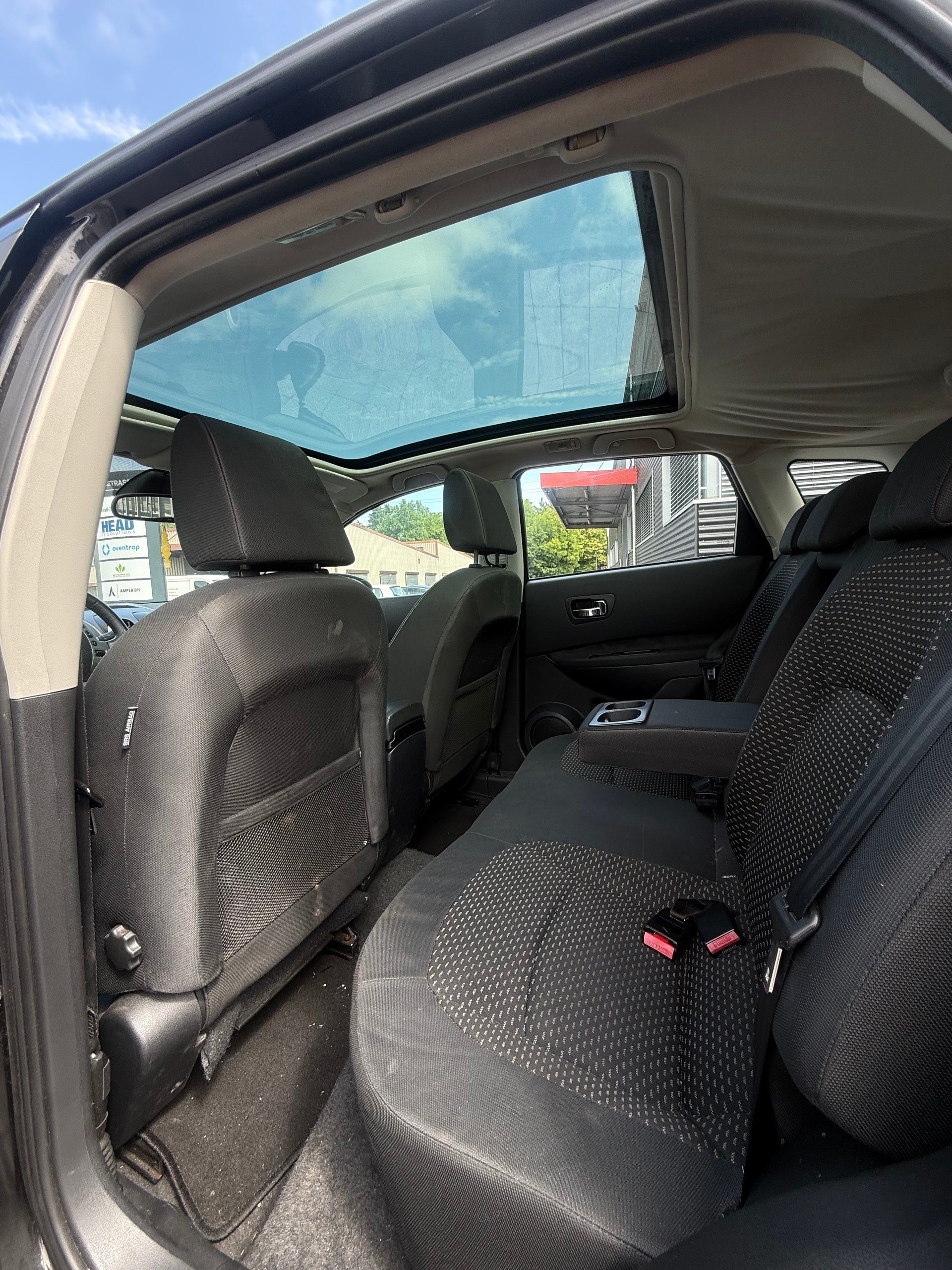 NISSAN Qashqai 2.0 4WD visia-image-3