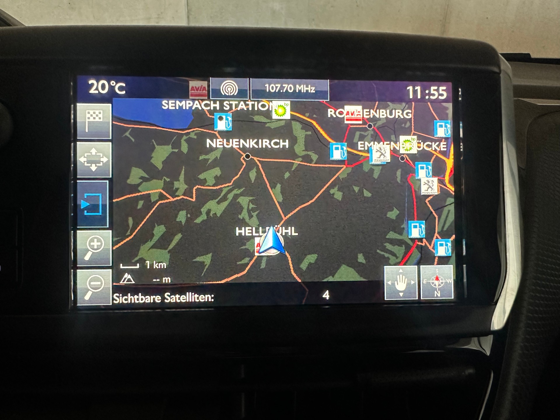 PEUGEOT 2008 1.2 PureTech GT Line EAT6-image-10