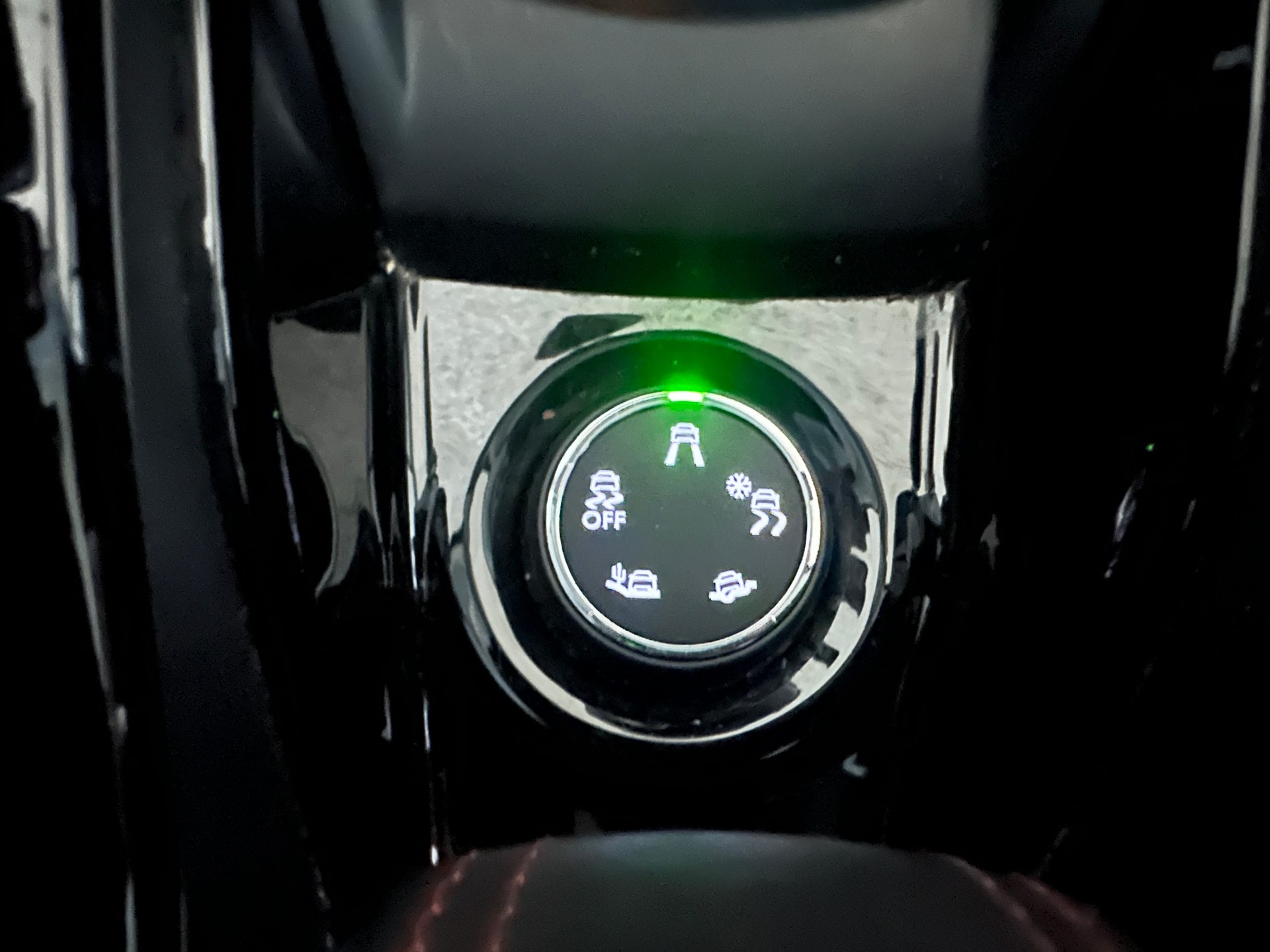 PEUGEOT 2008 1.2 PureTech GT Line EAT6-image-12